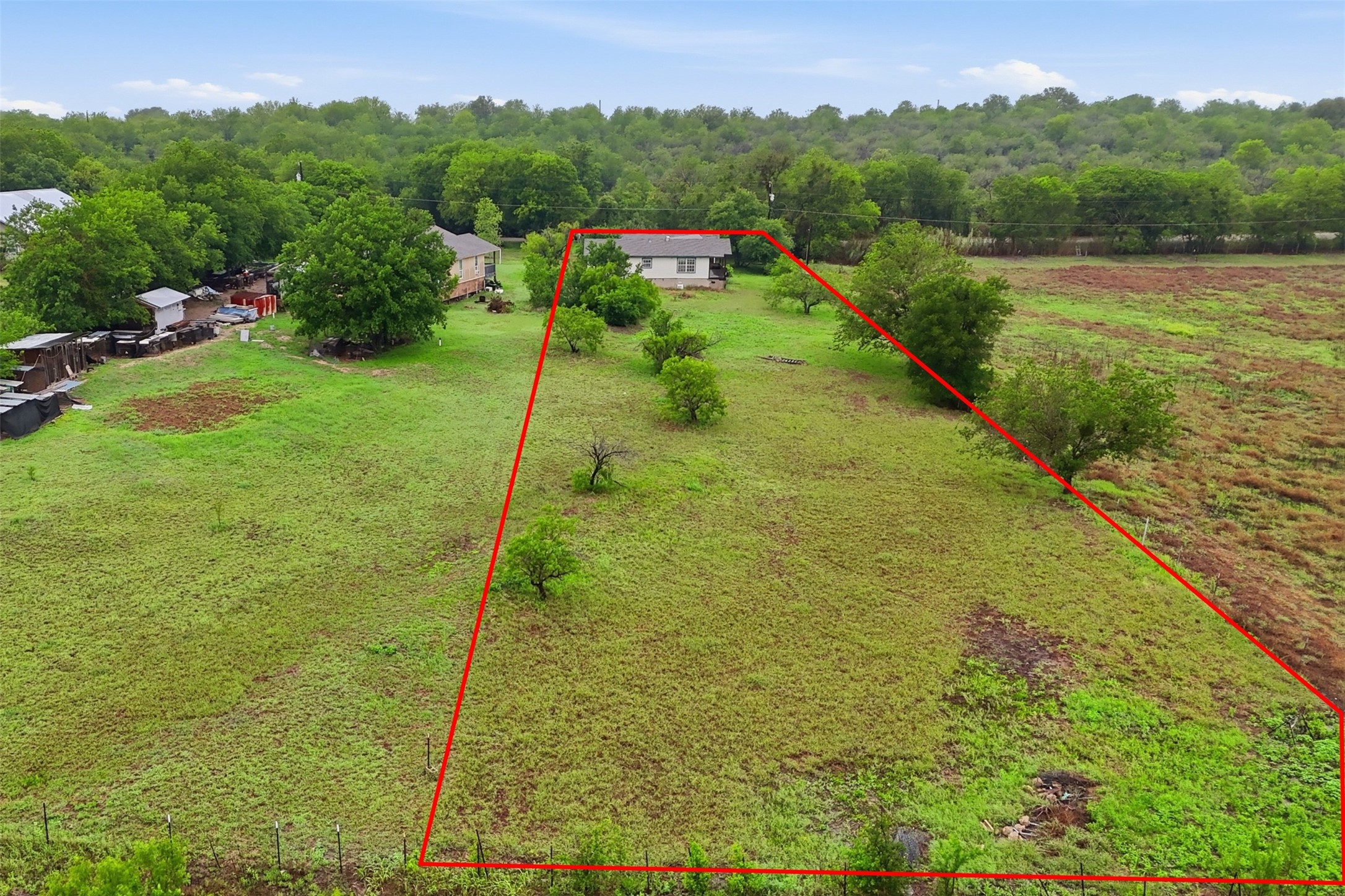 main property photo 32
