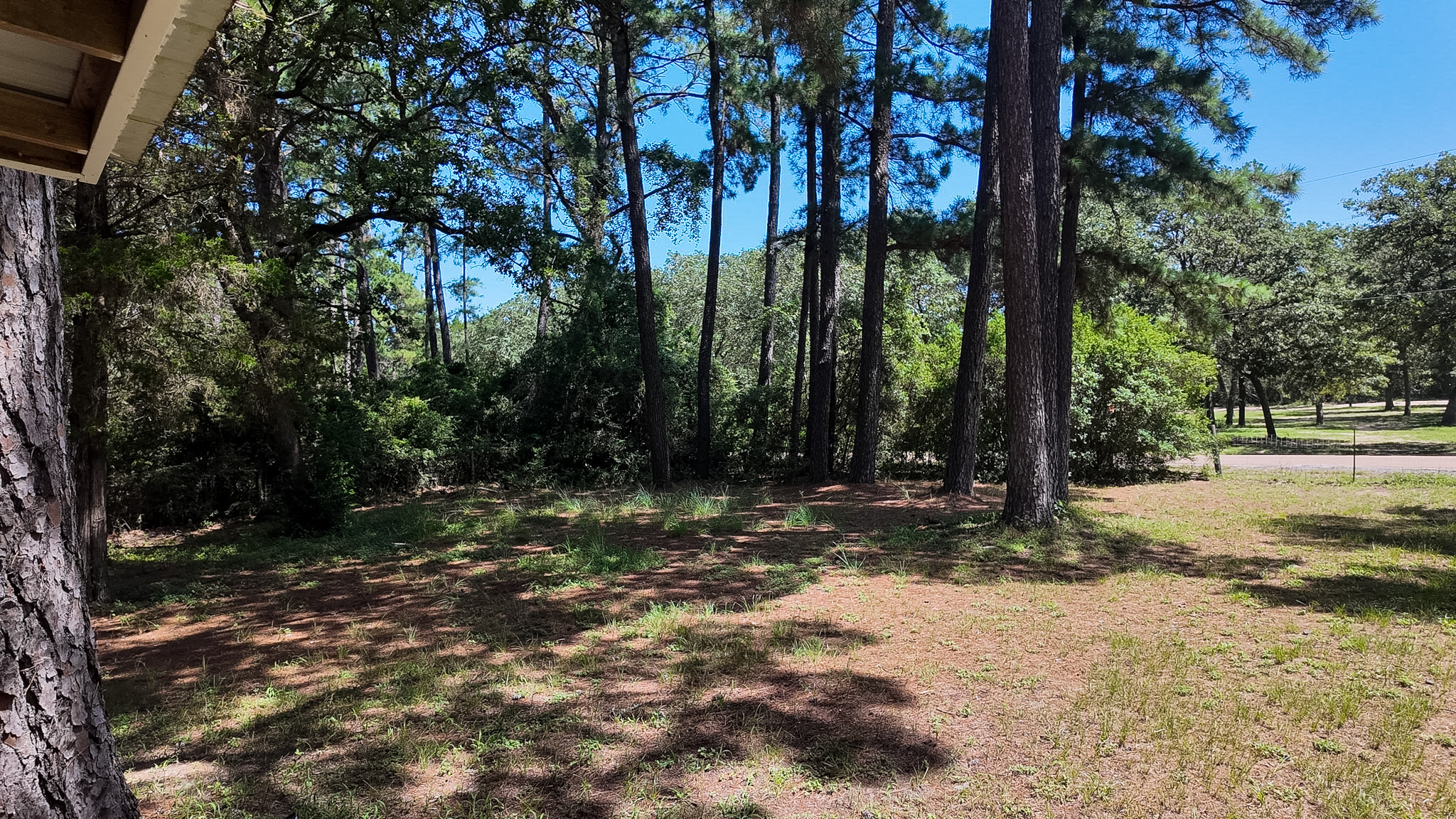 main property photo 24