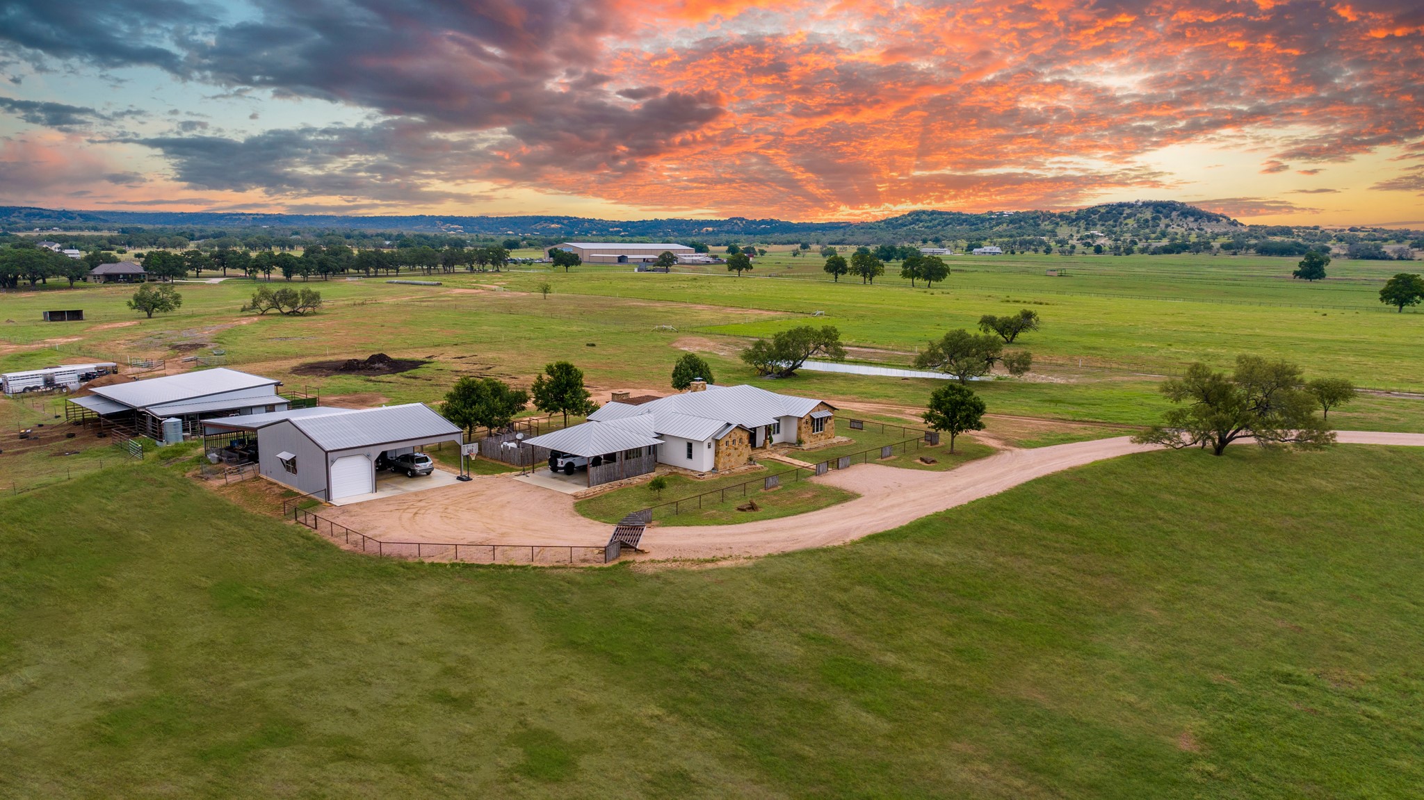 main property photo 36