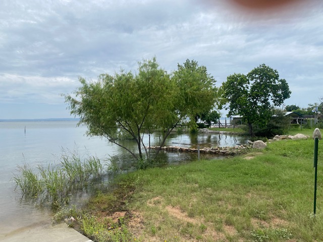 main property photo 16