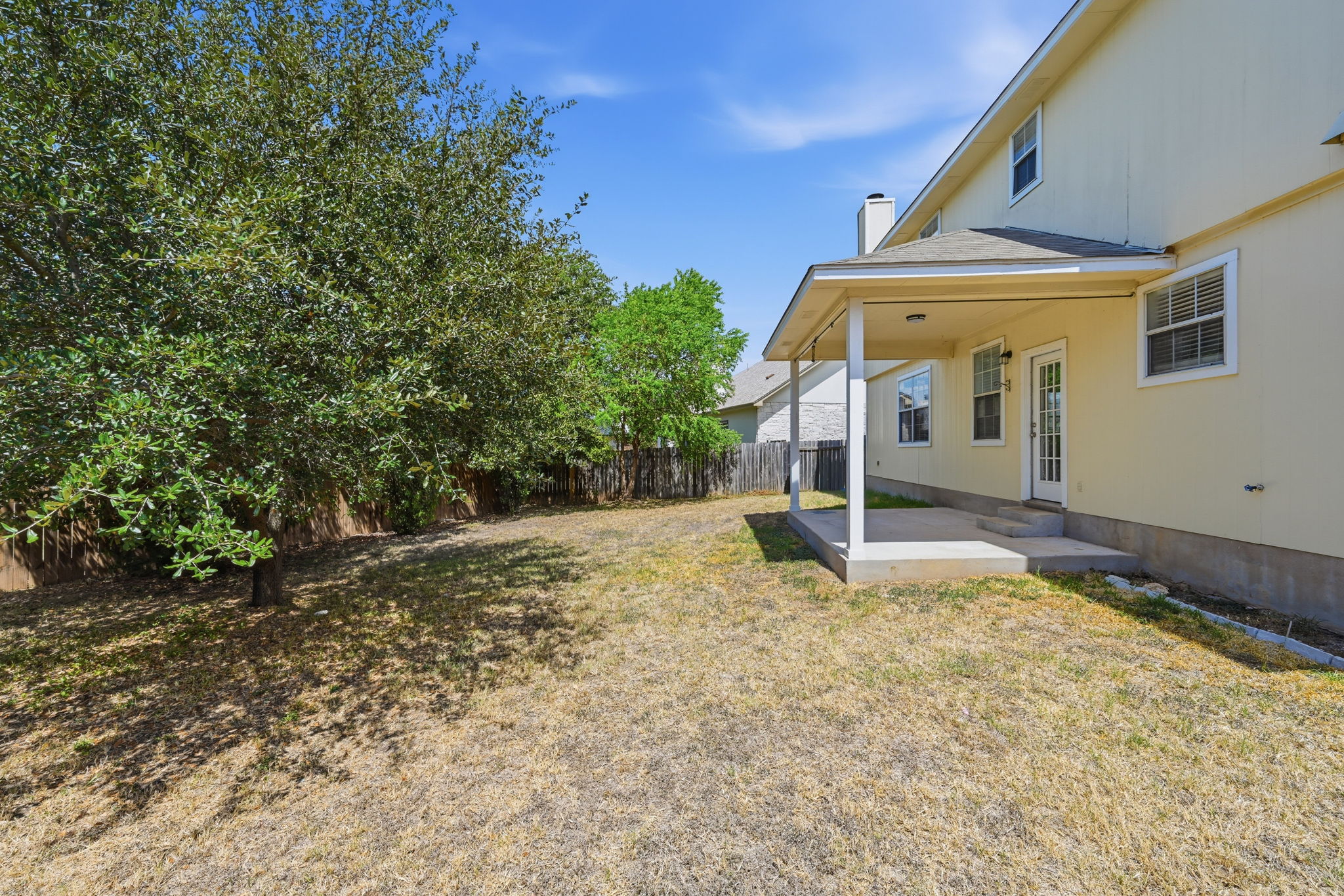 main property photo 29
