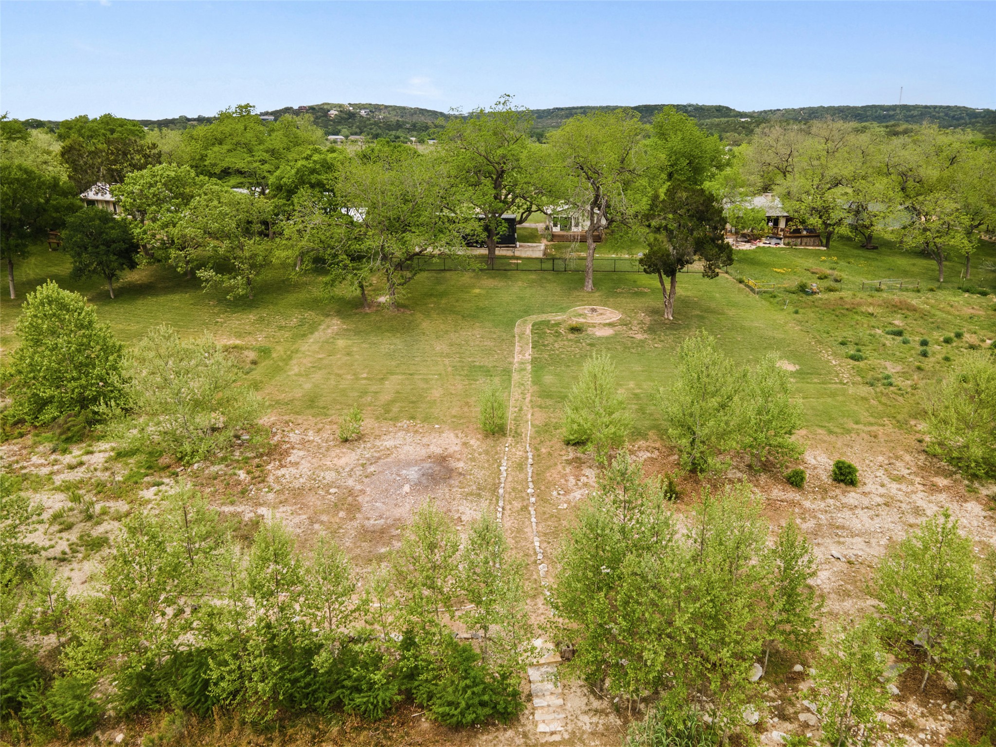 main property photo 17