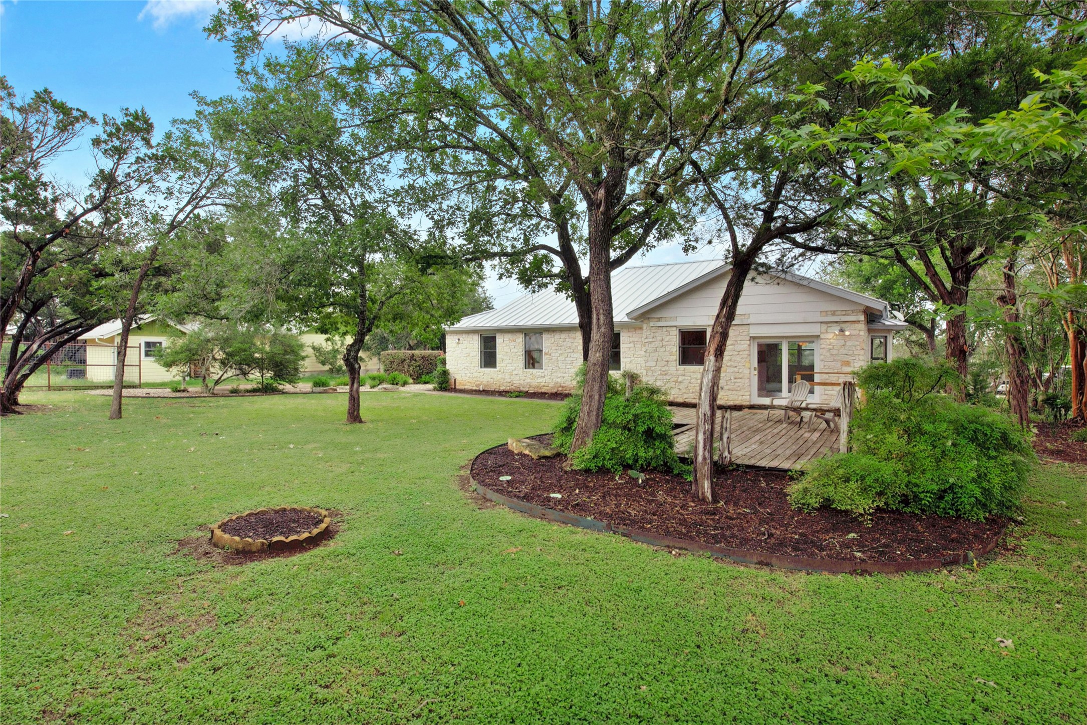 main property photo 38
