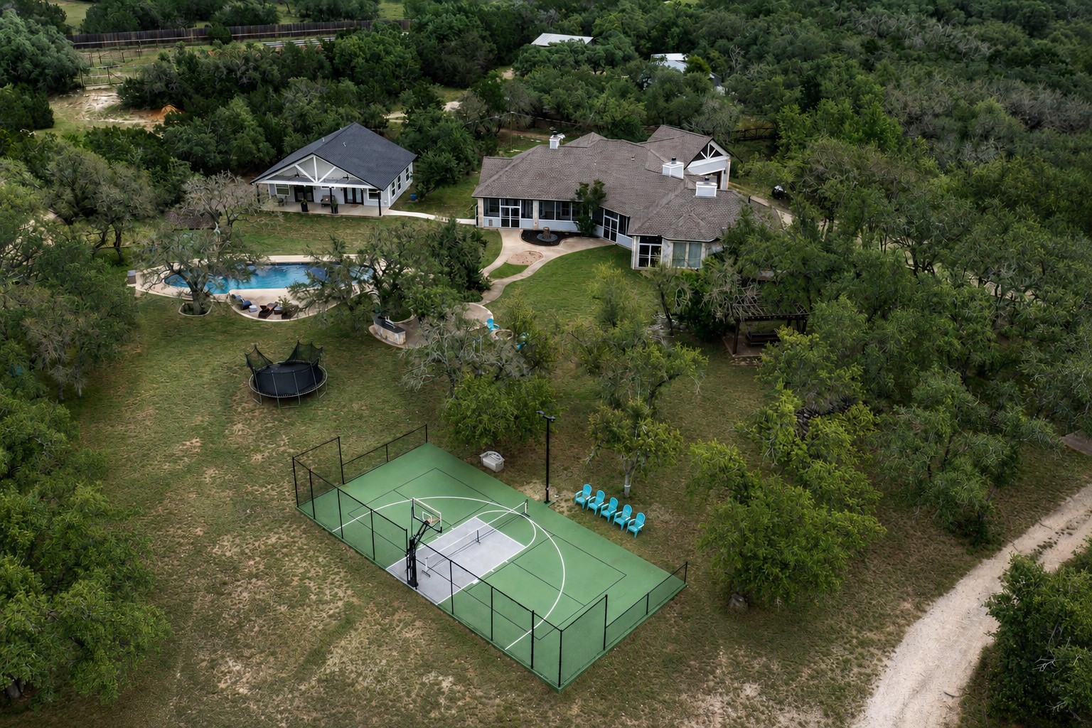 main property photo 1