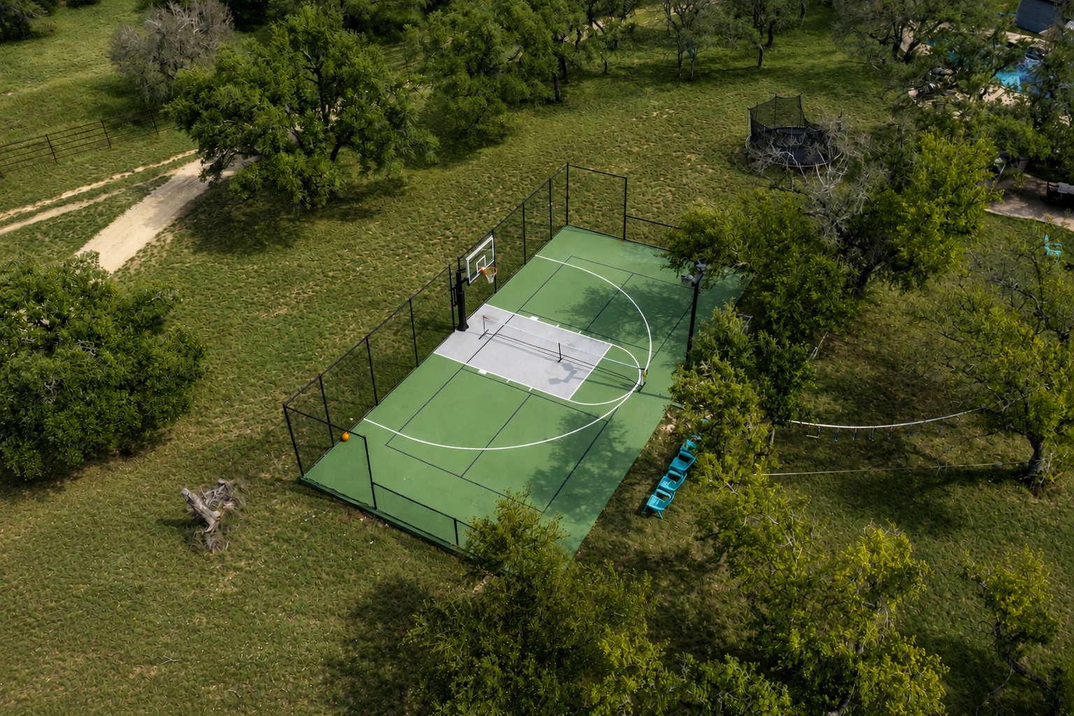 main property photo 29