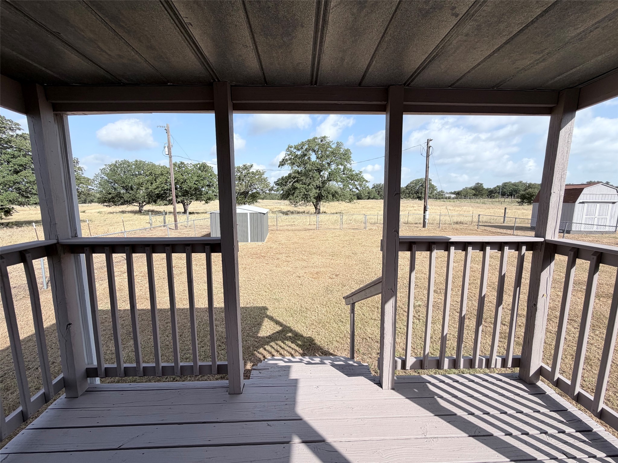 main property photo 26