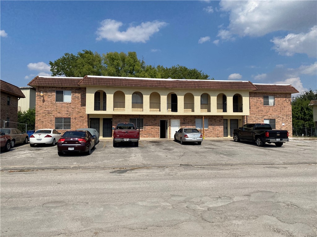 main property photo 13