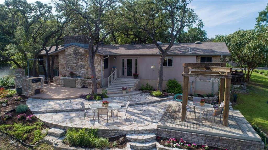 main property photo 6