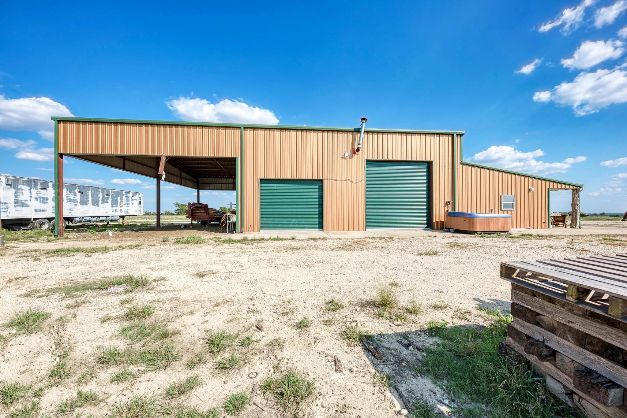 main property photo 12
