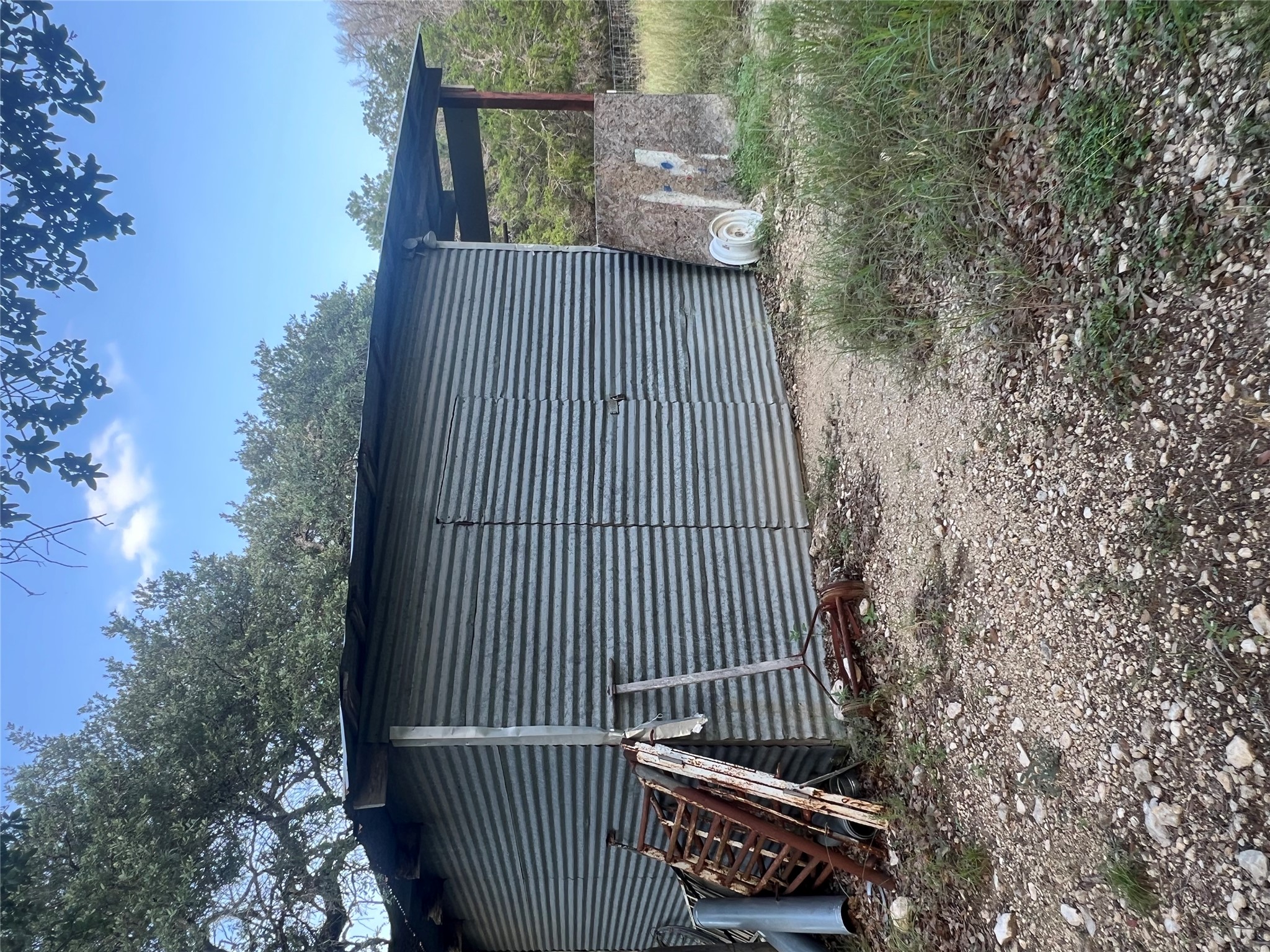 main property photo 20