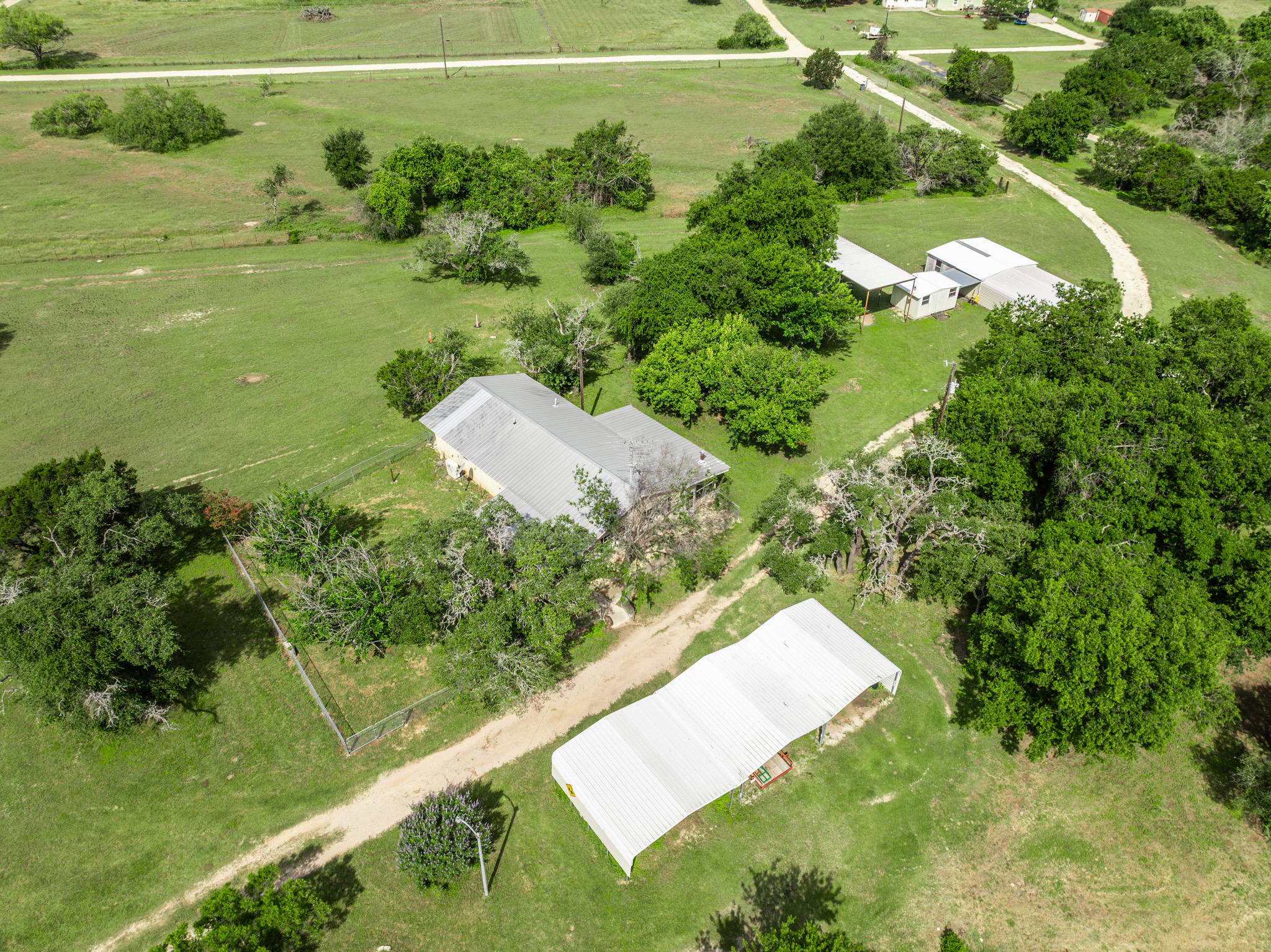 main property photo 22