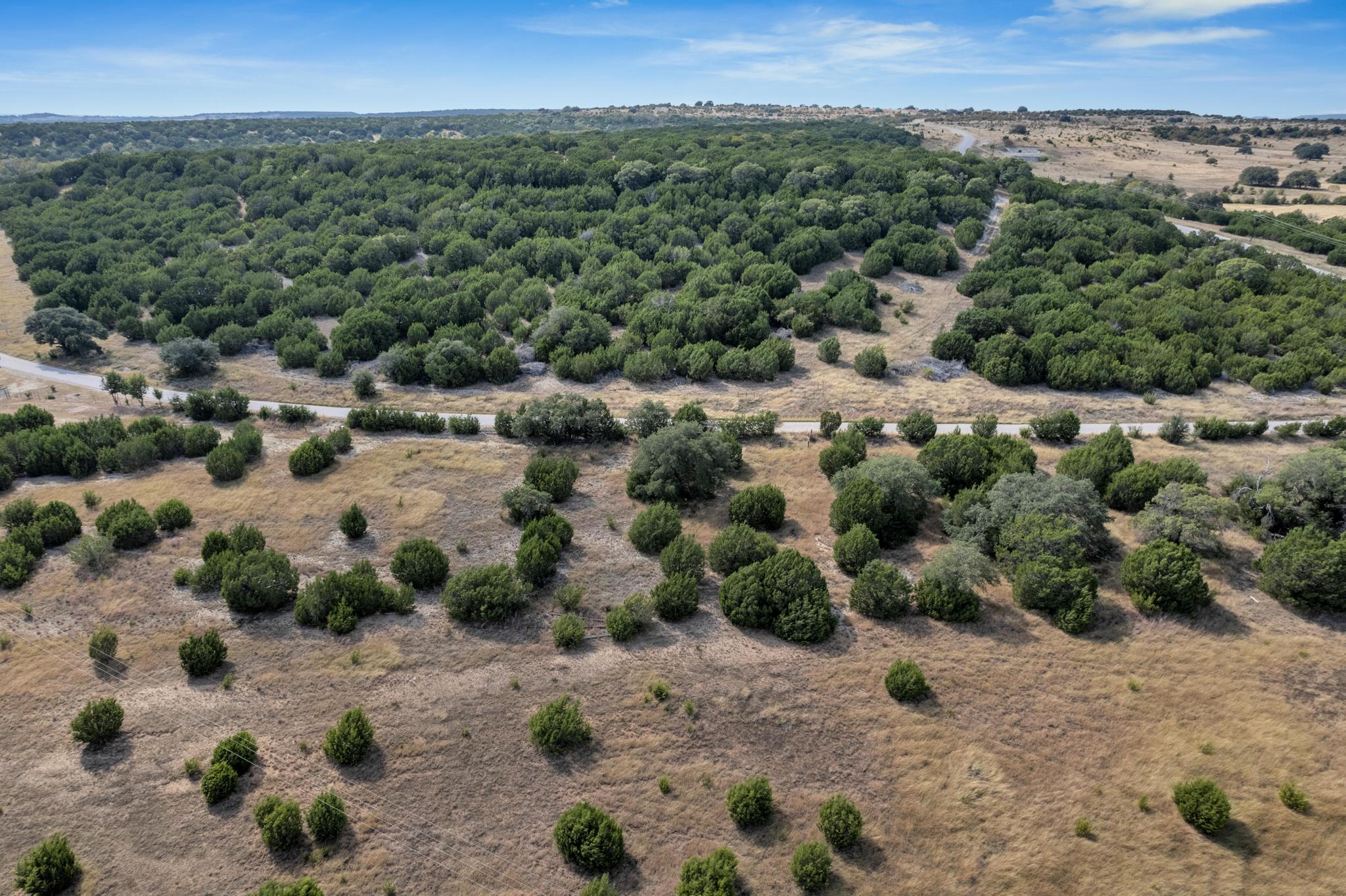 main property photo 10