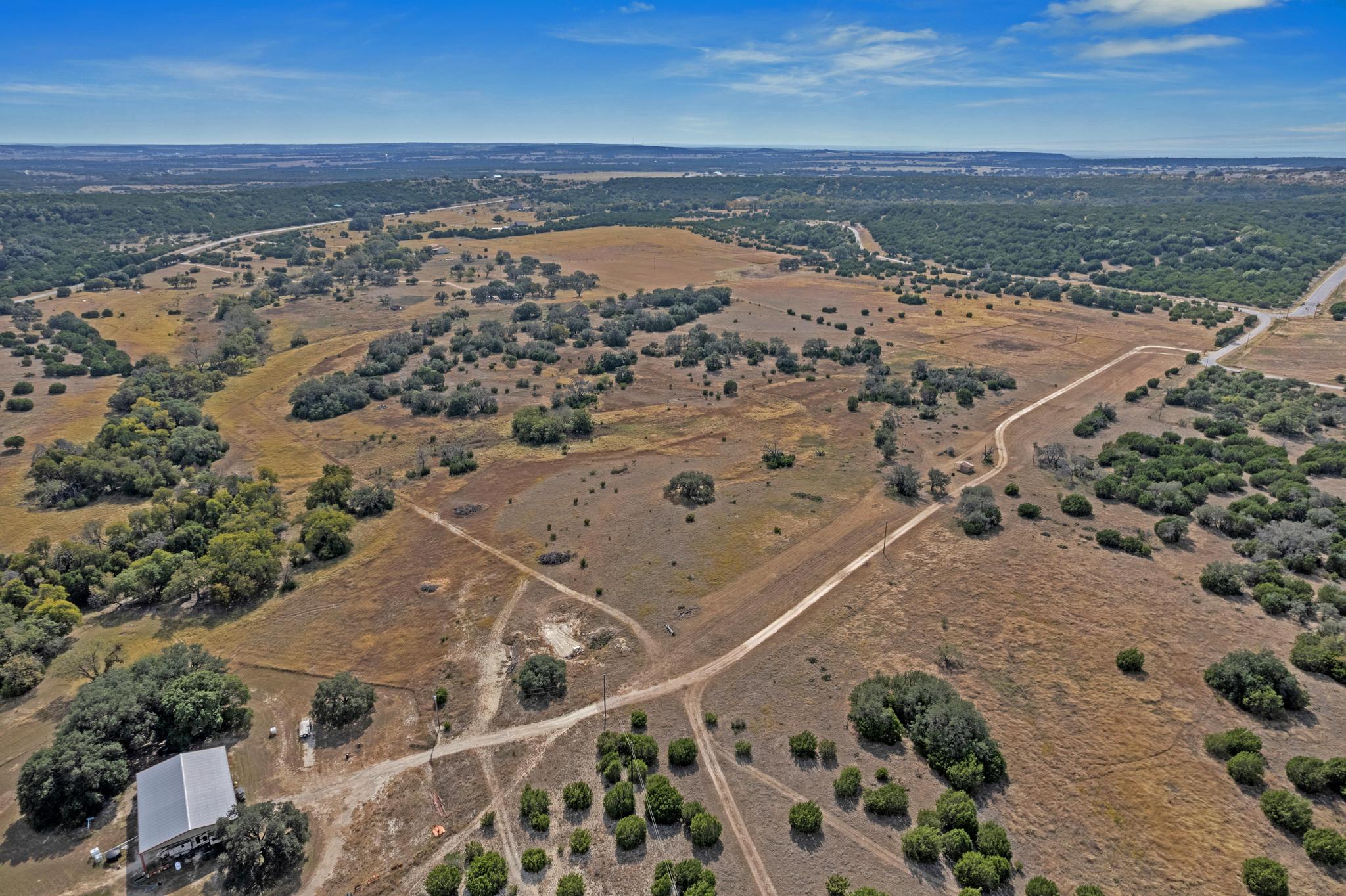 main property photo 20