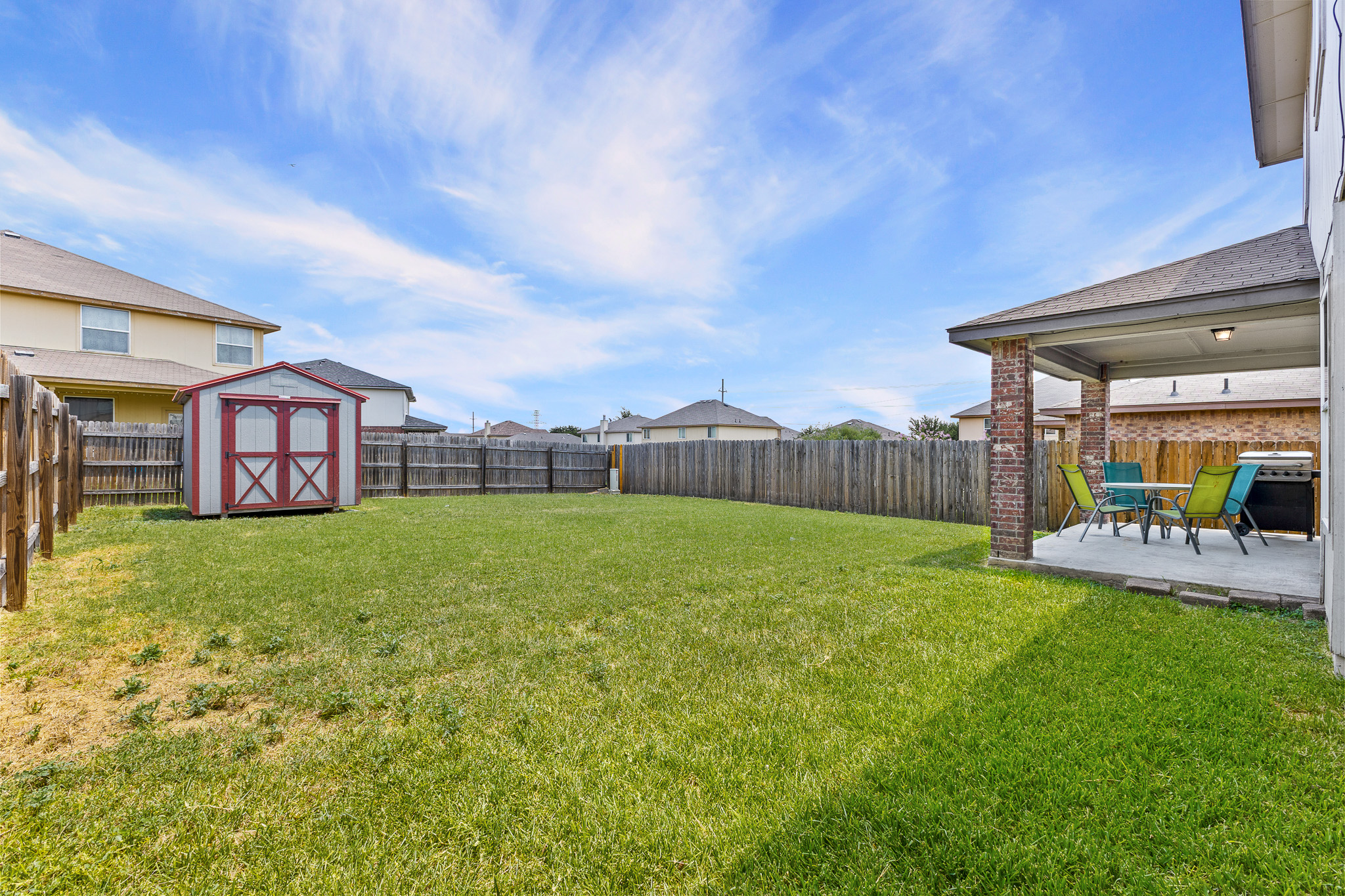 main property photo 34
