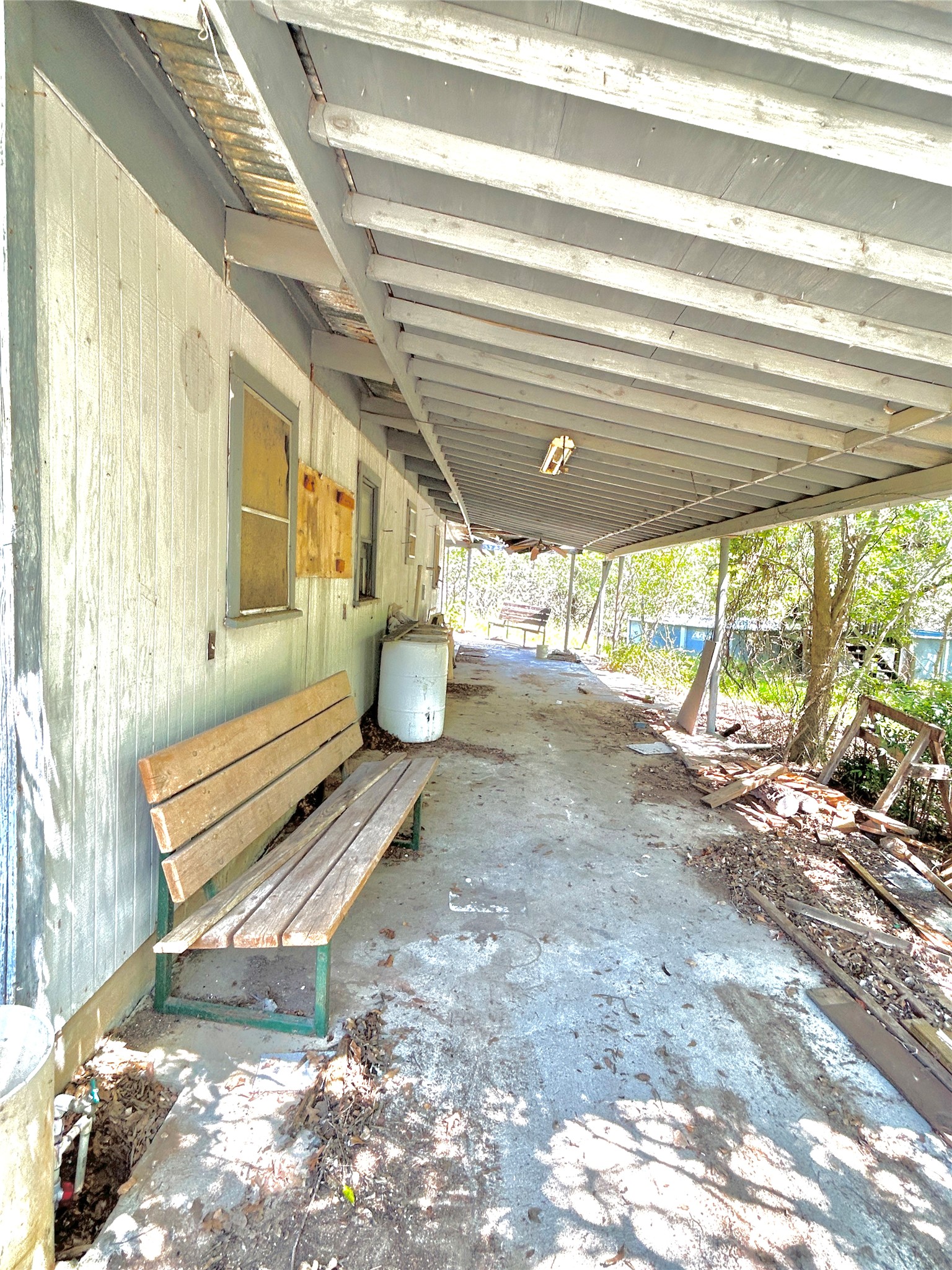 main property photo 23