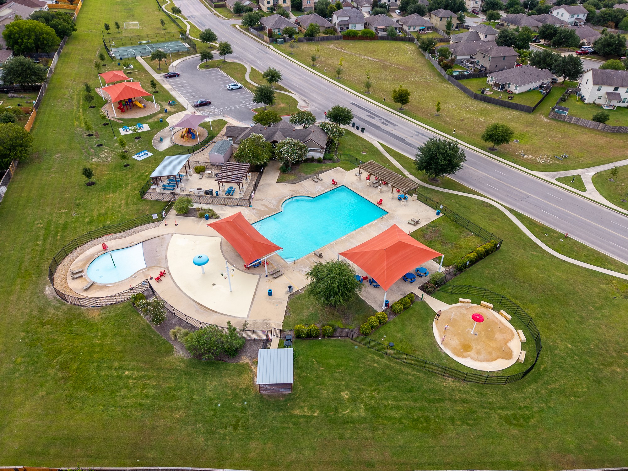 main property photo 31