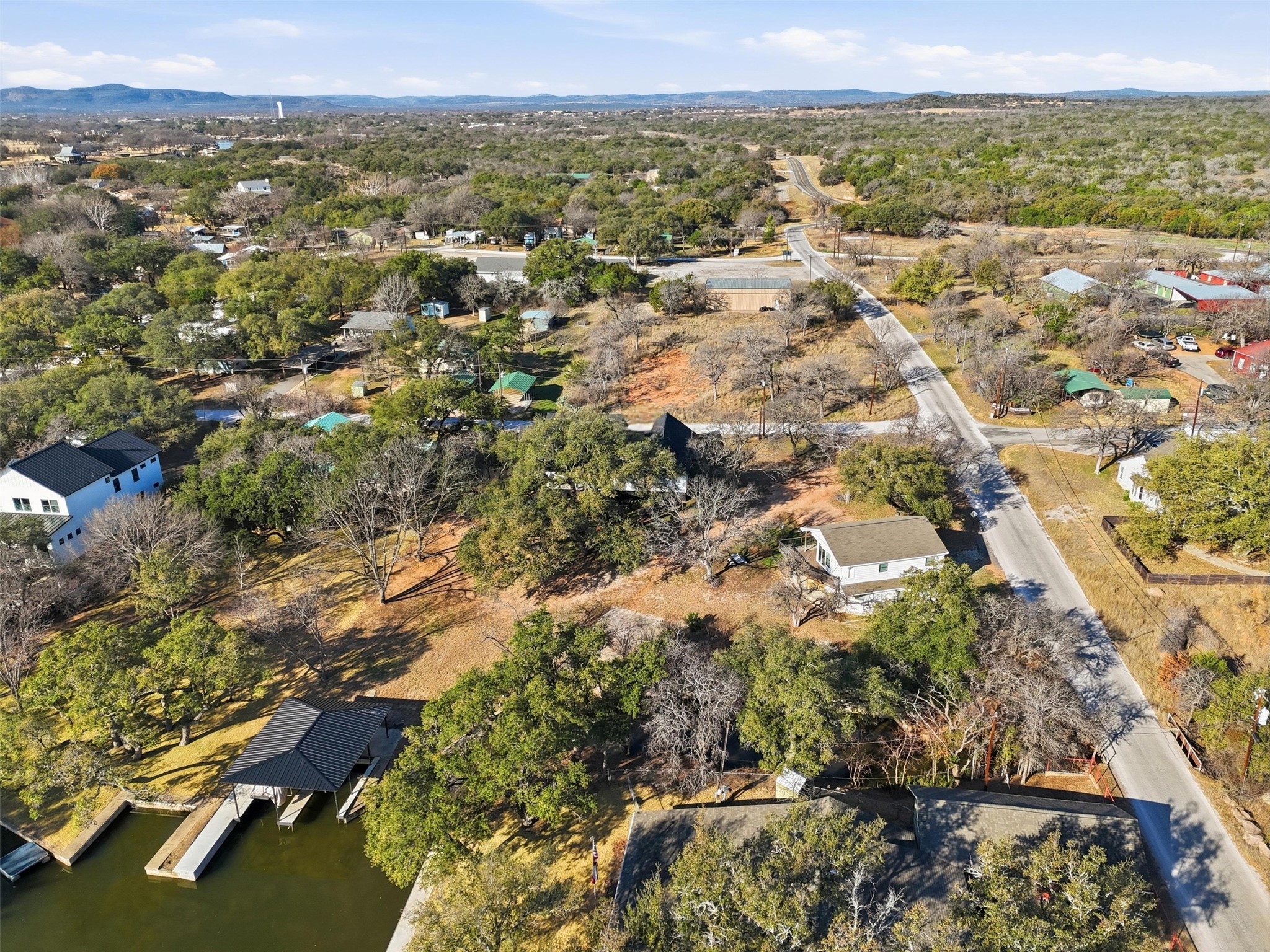 main property photo 21