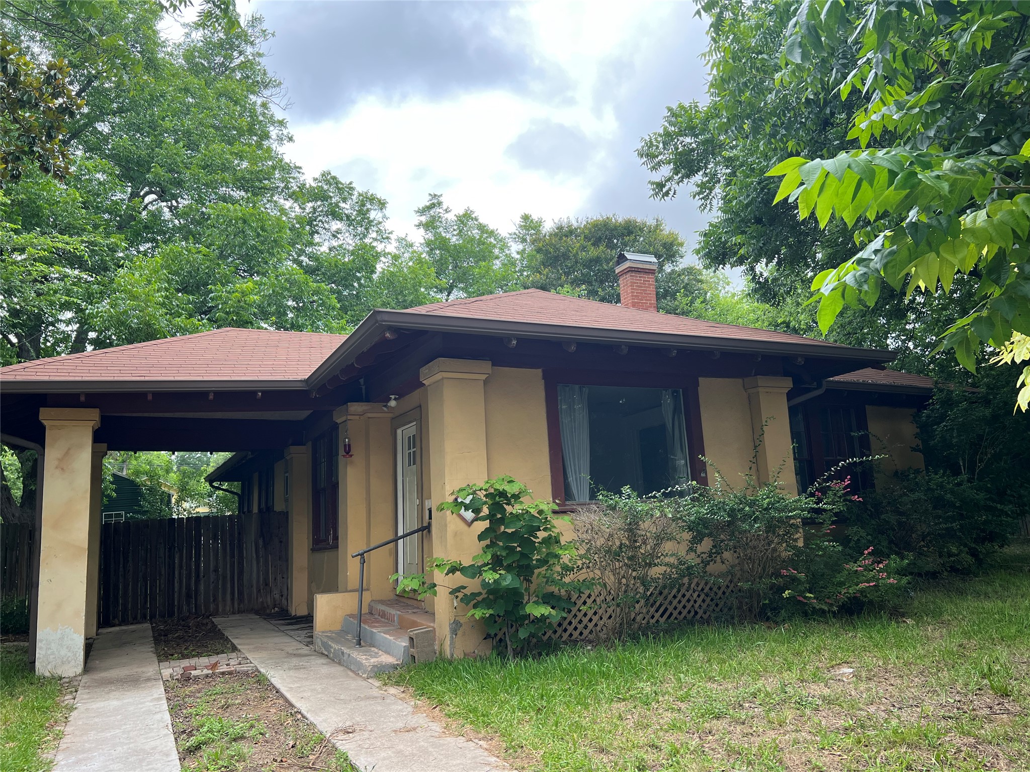 main property photo 2