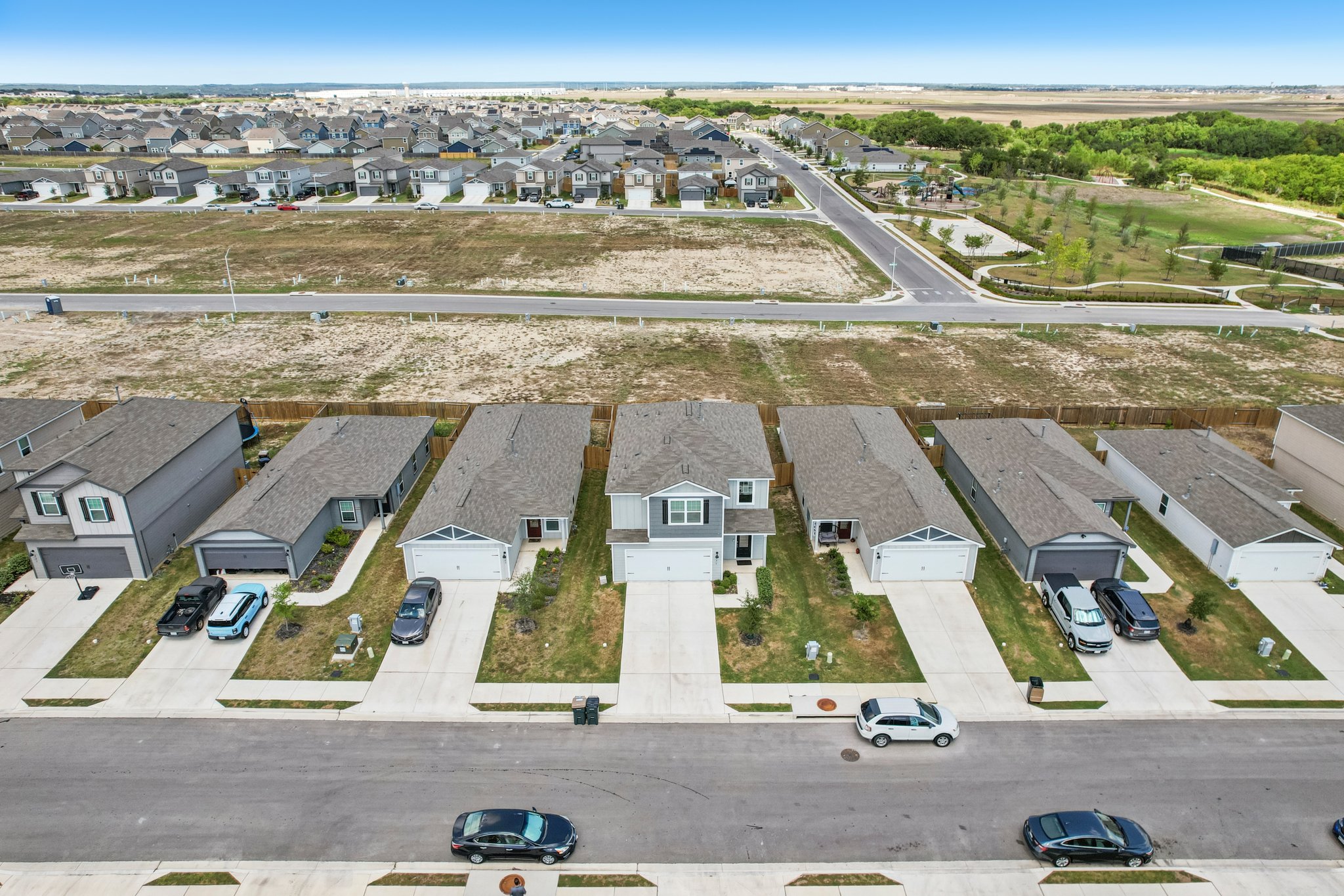 main property photo 27