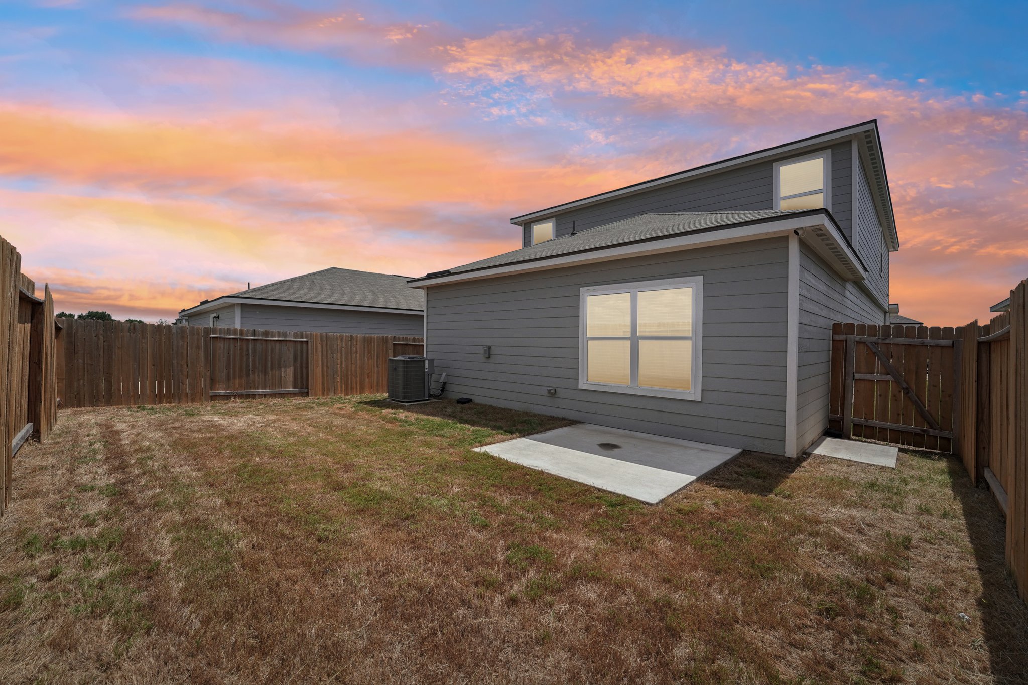main property photo 6