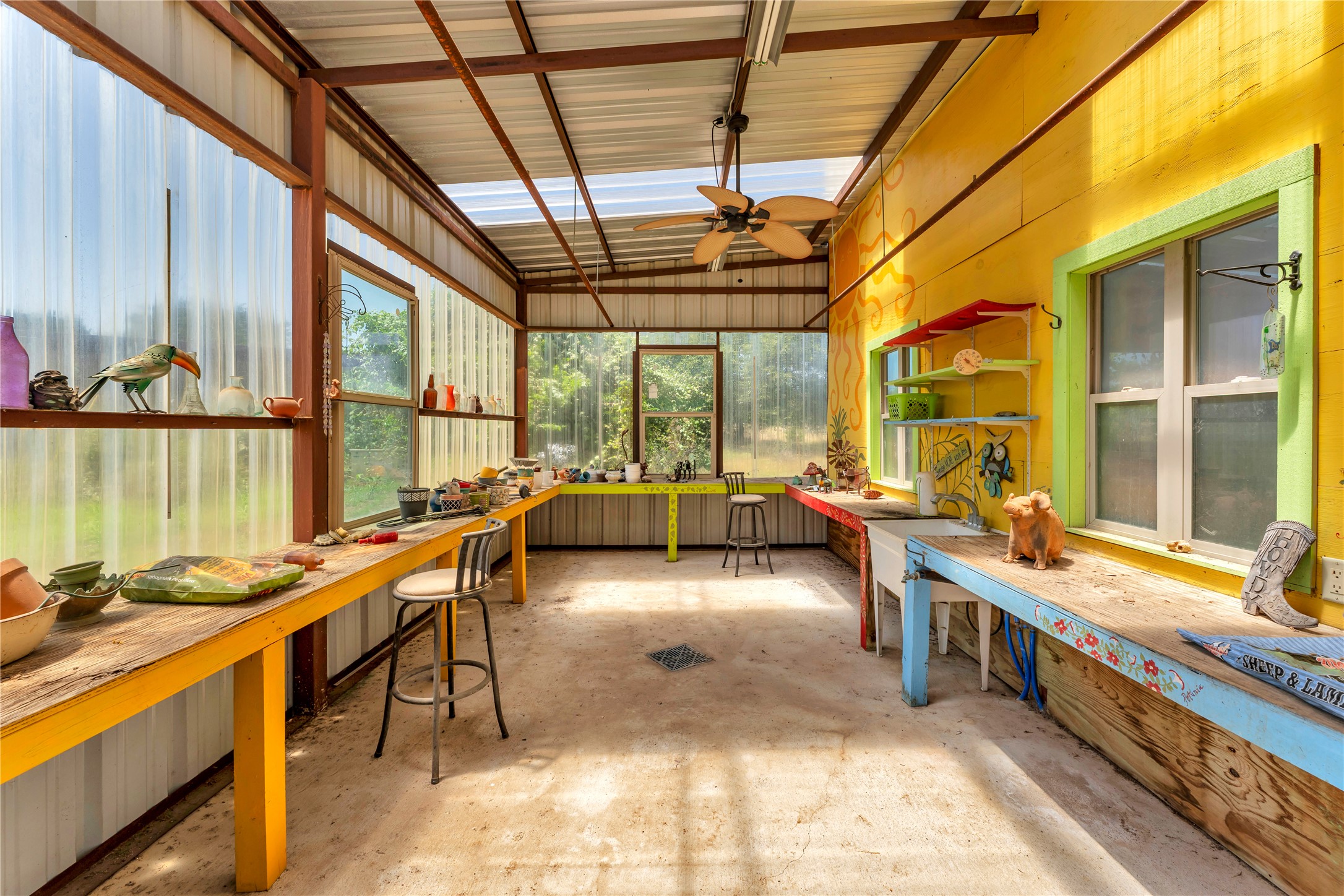 main property photo 31