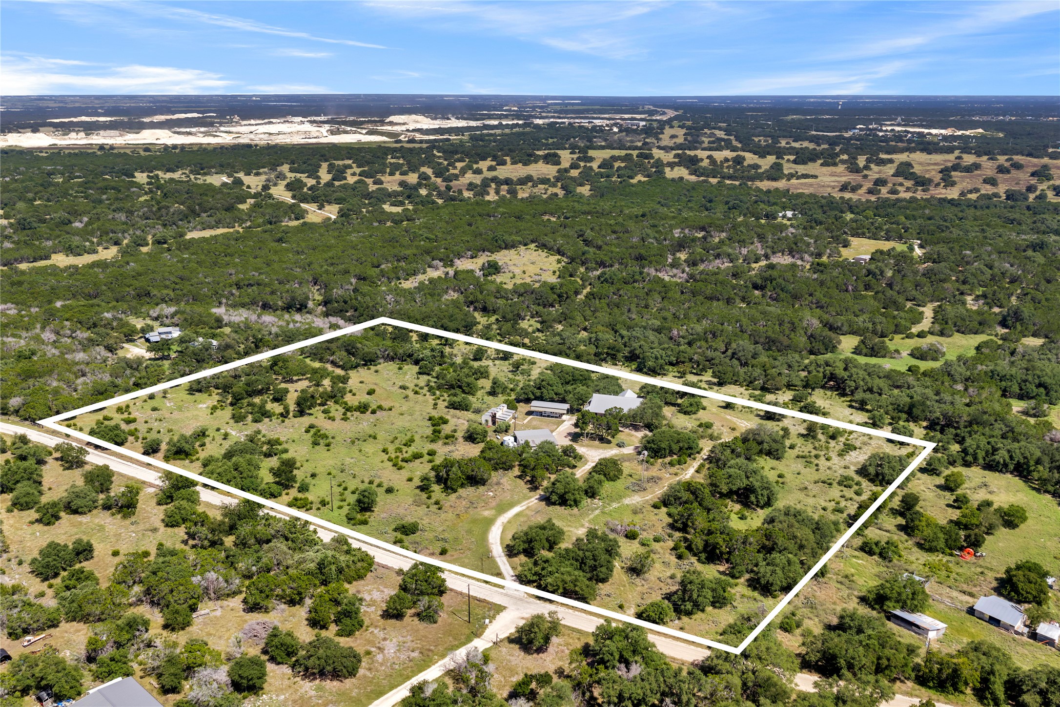 main property photo 38