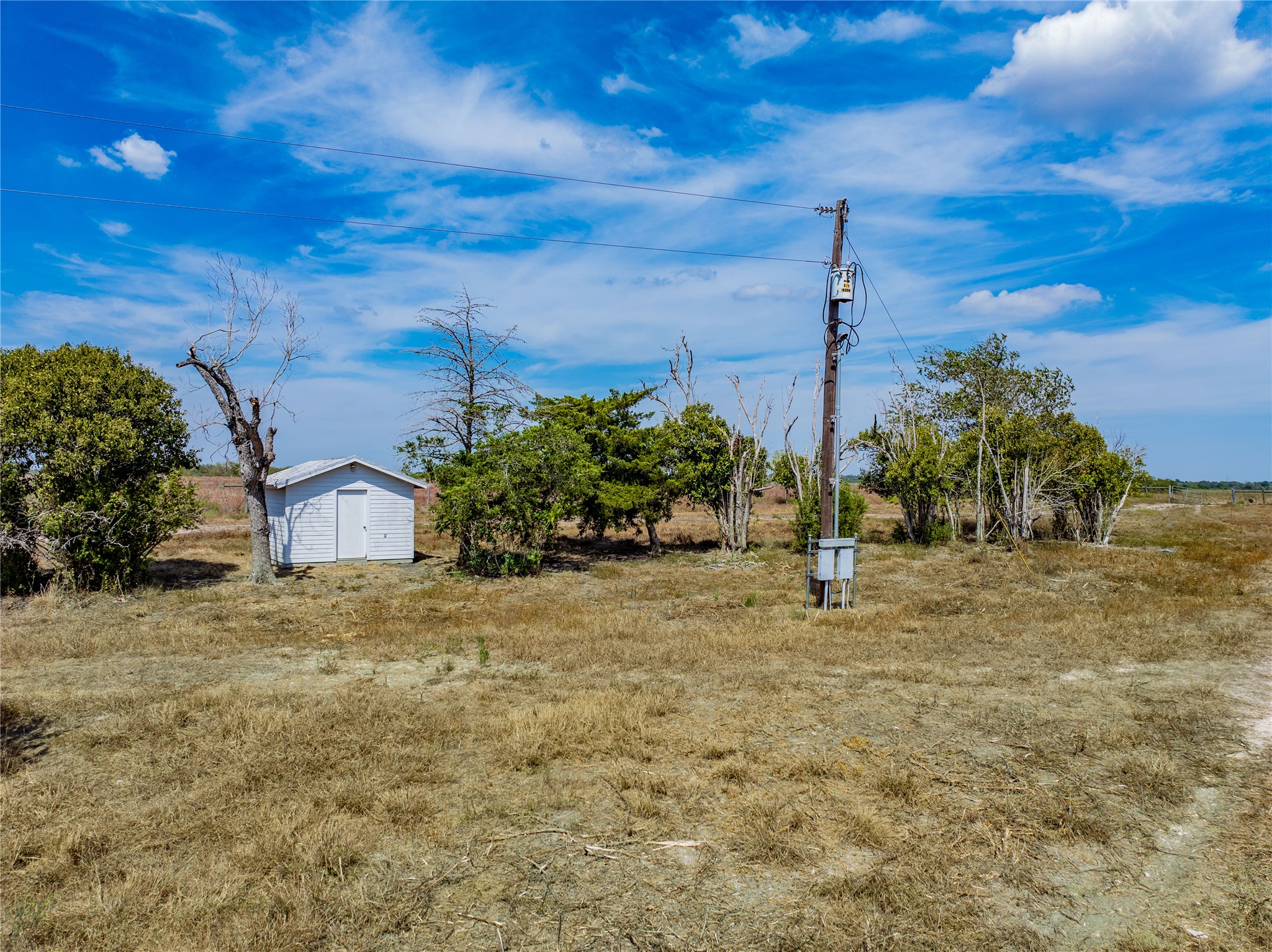 main property photo 25