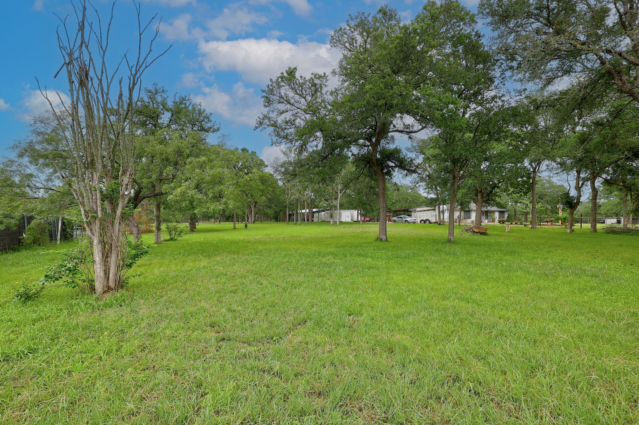 main property photo 24