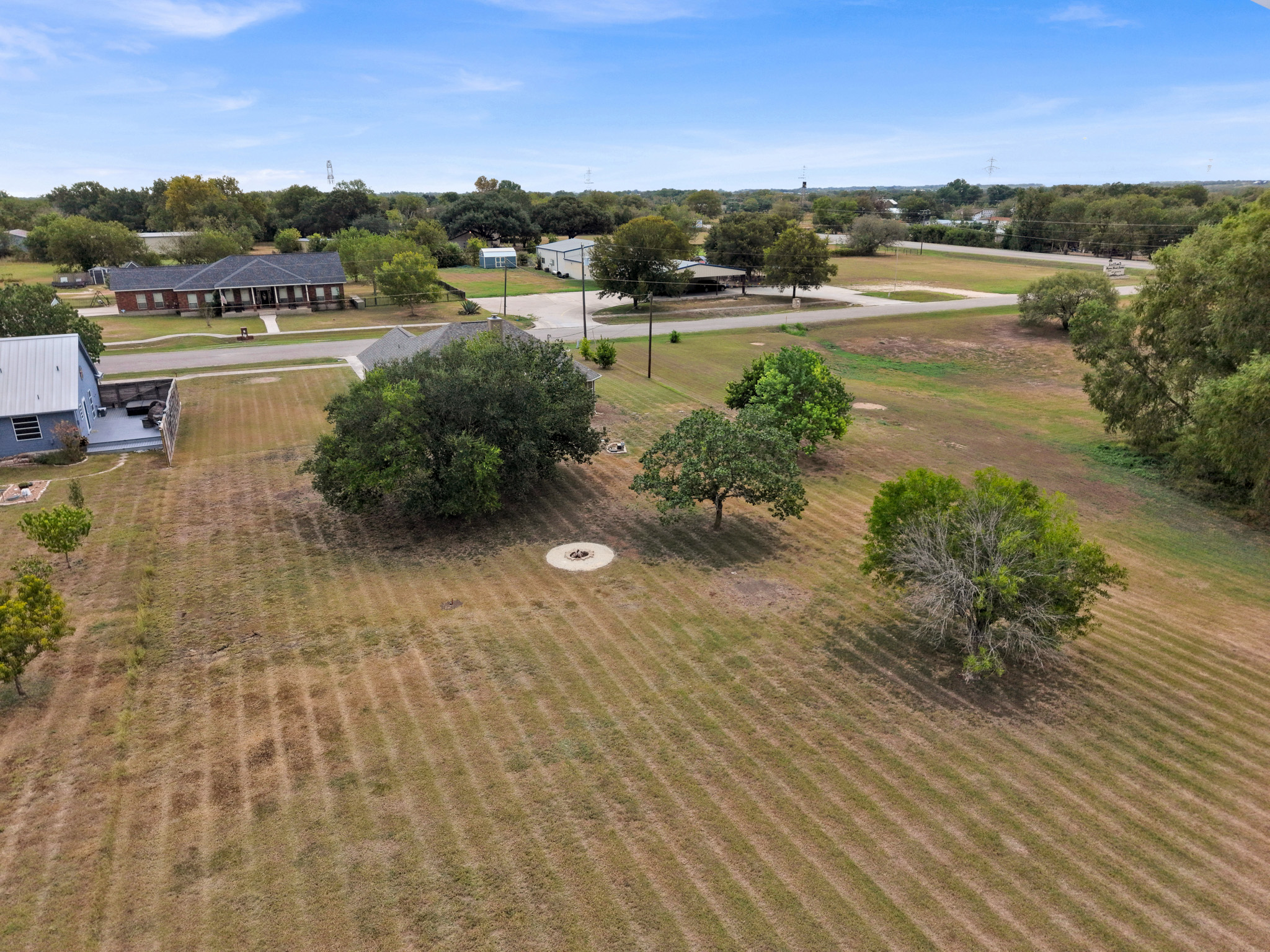 main property photo 37