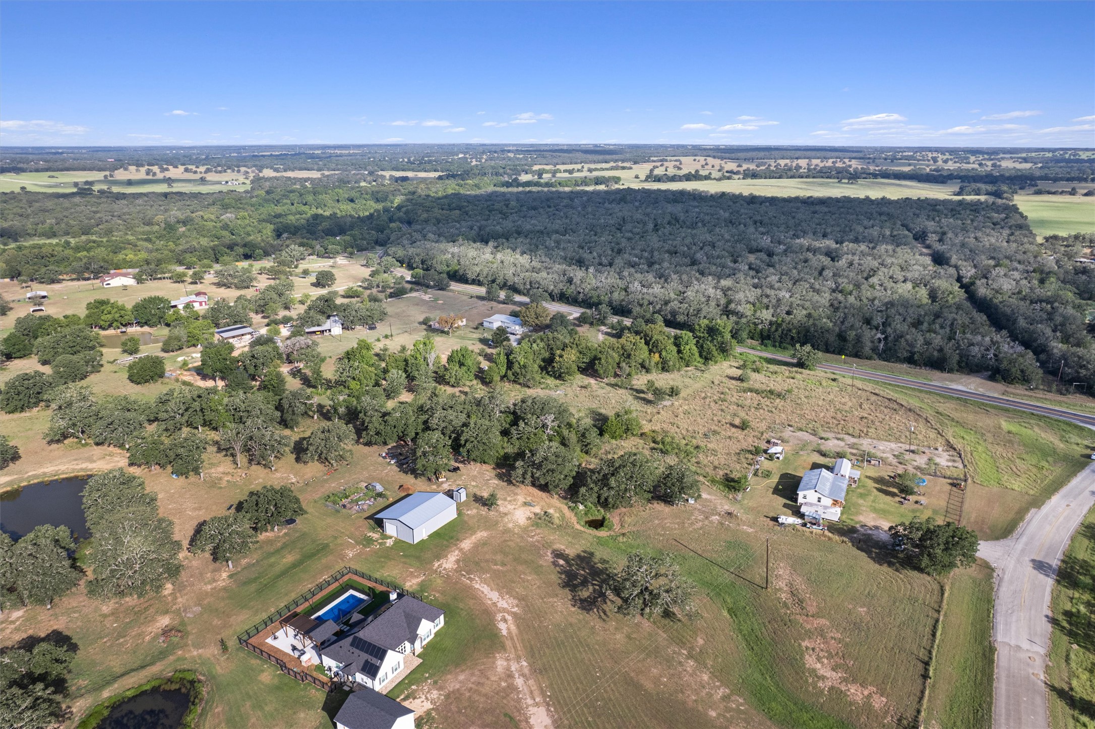 main property photo 12