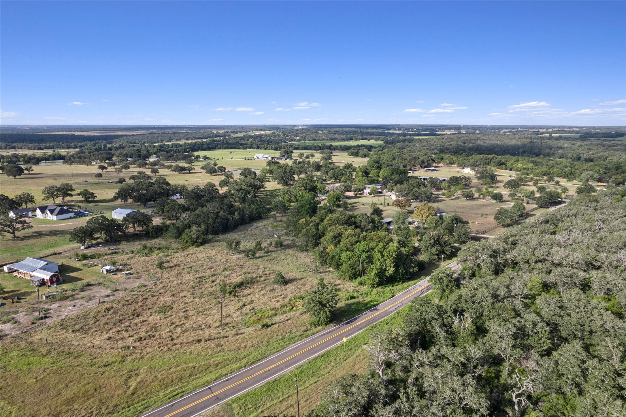 main property photo 23