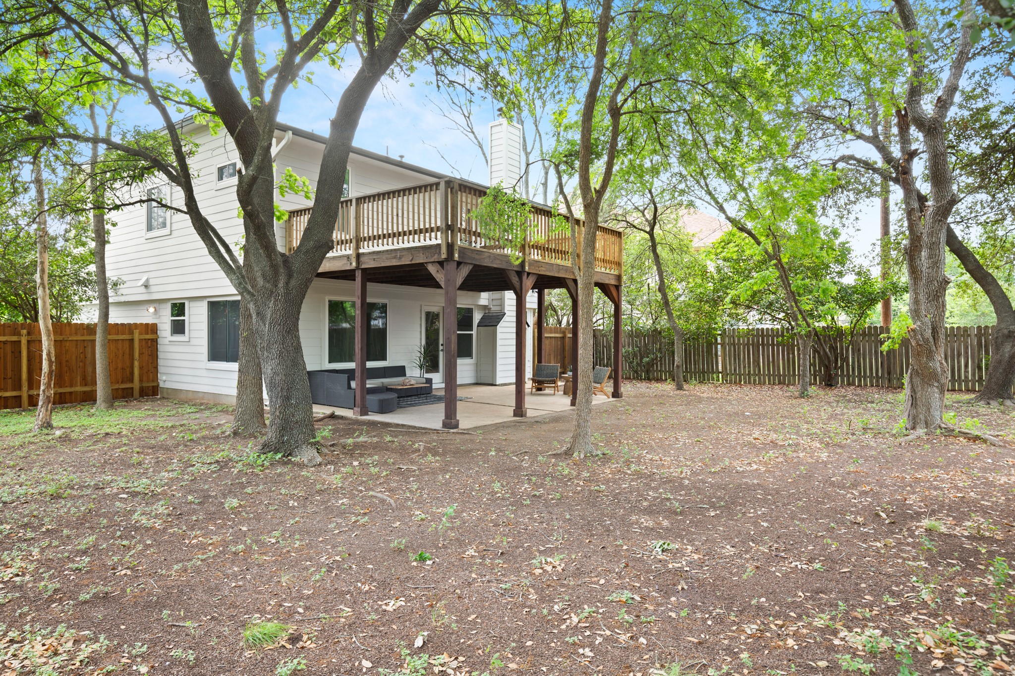 main property photo 34