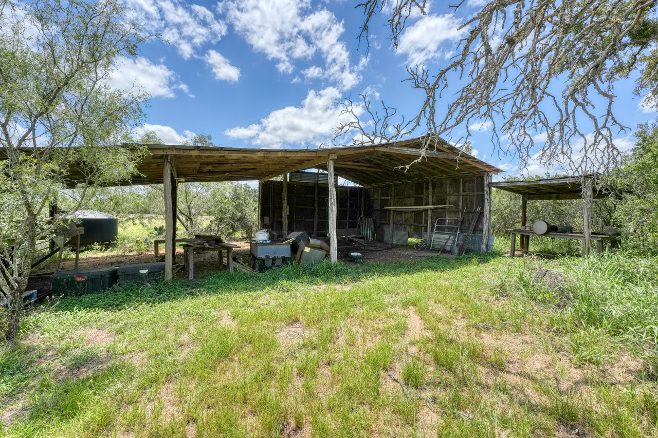 main property photo 24