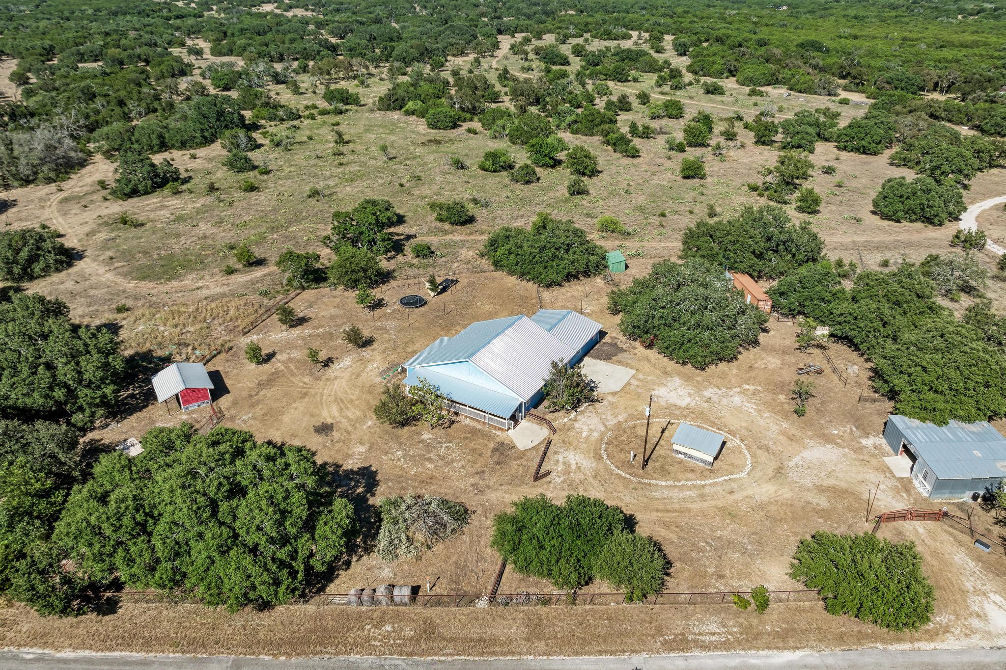 main property photo 38