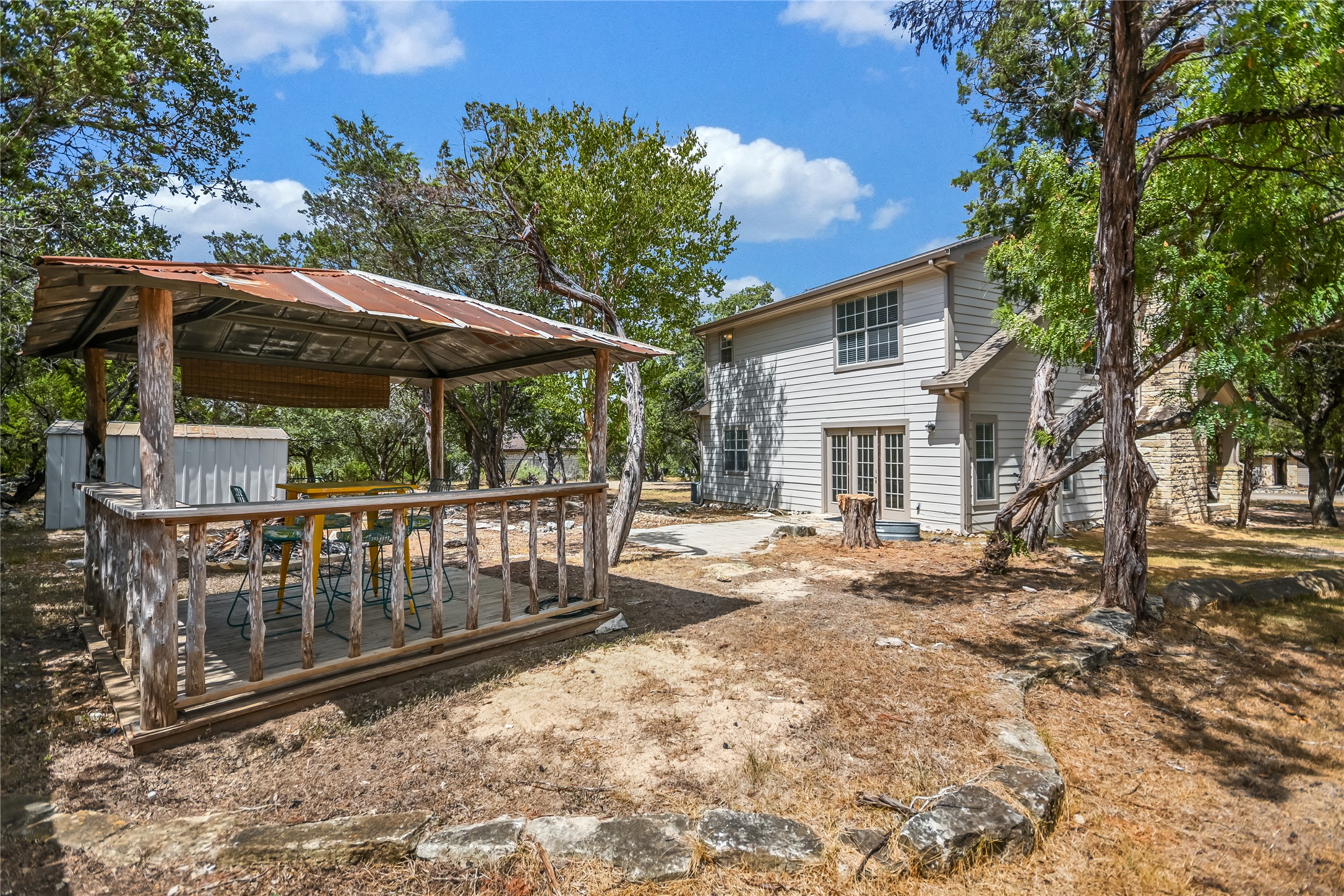 main property photo 19