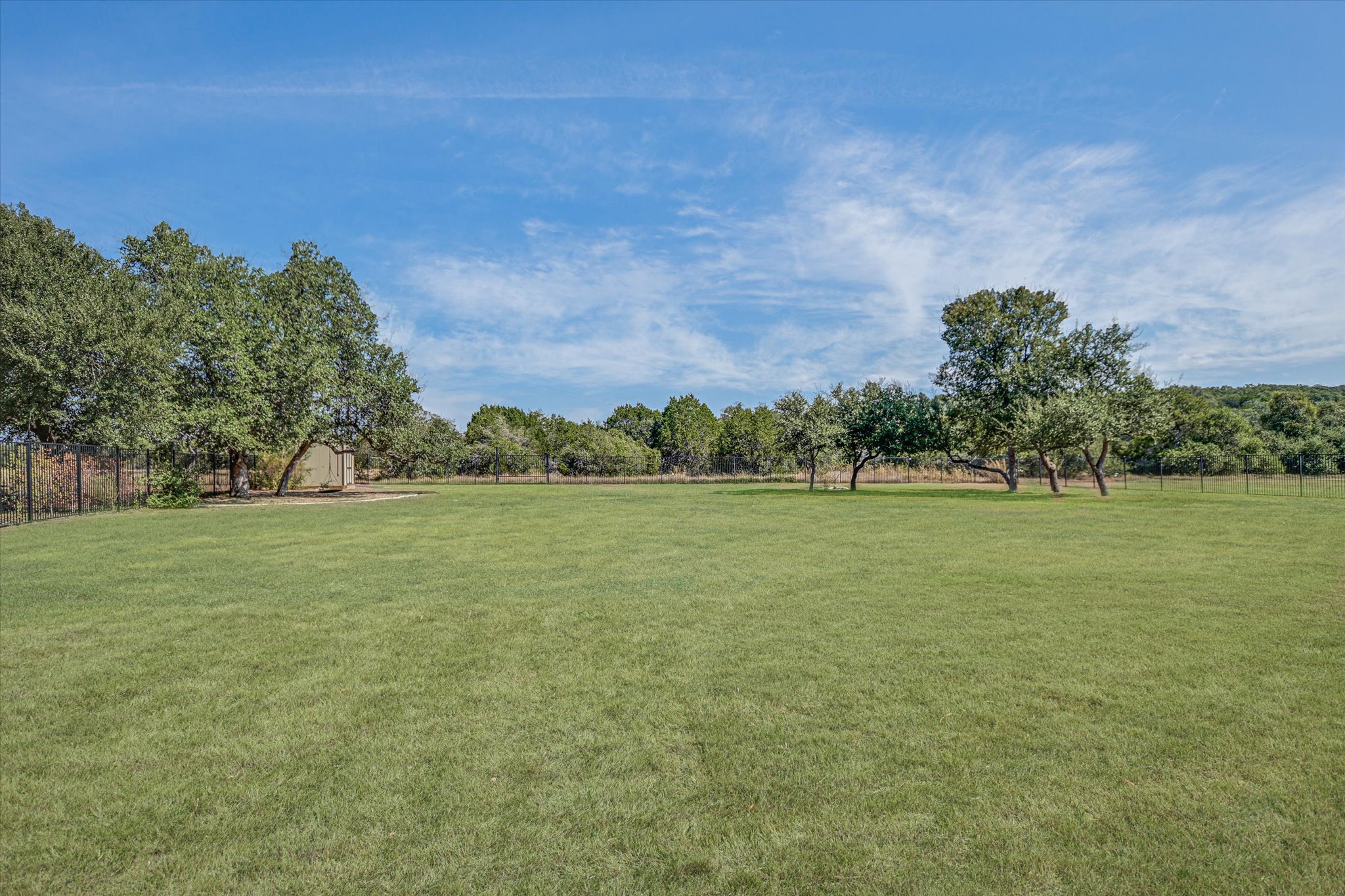 main property photo 36