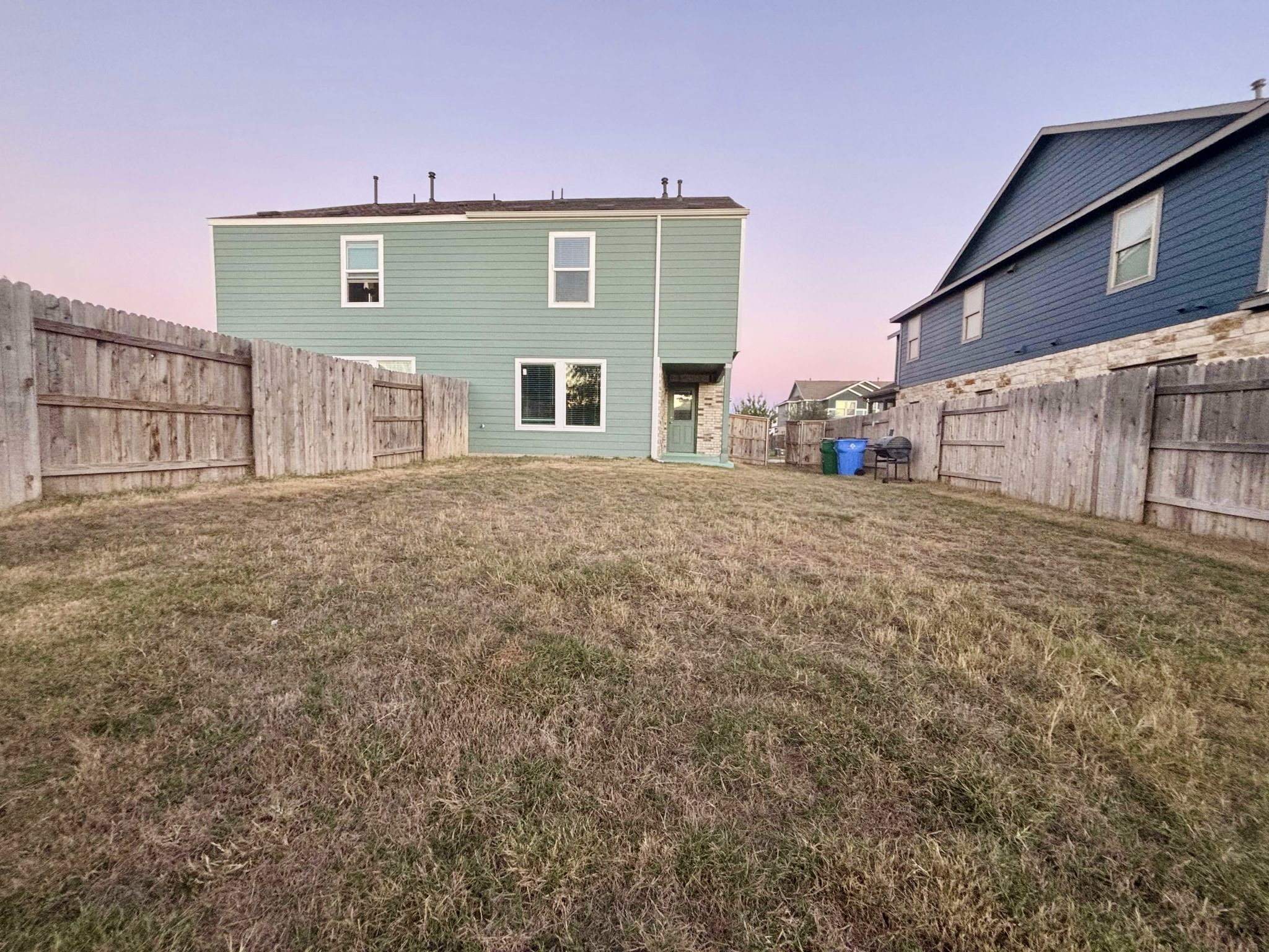 main property photo 17