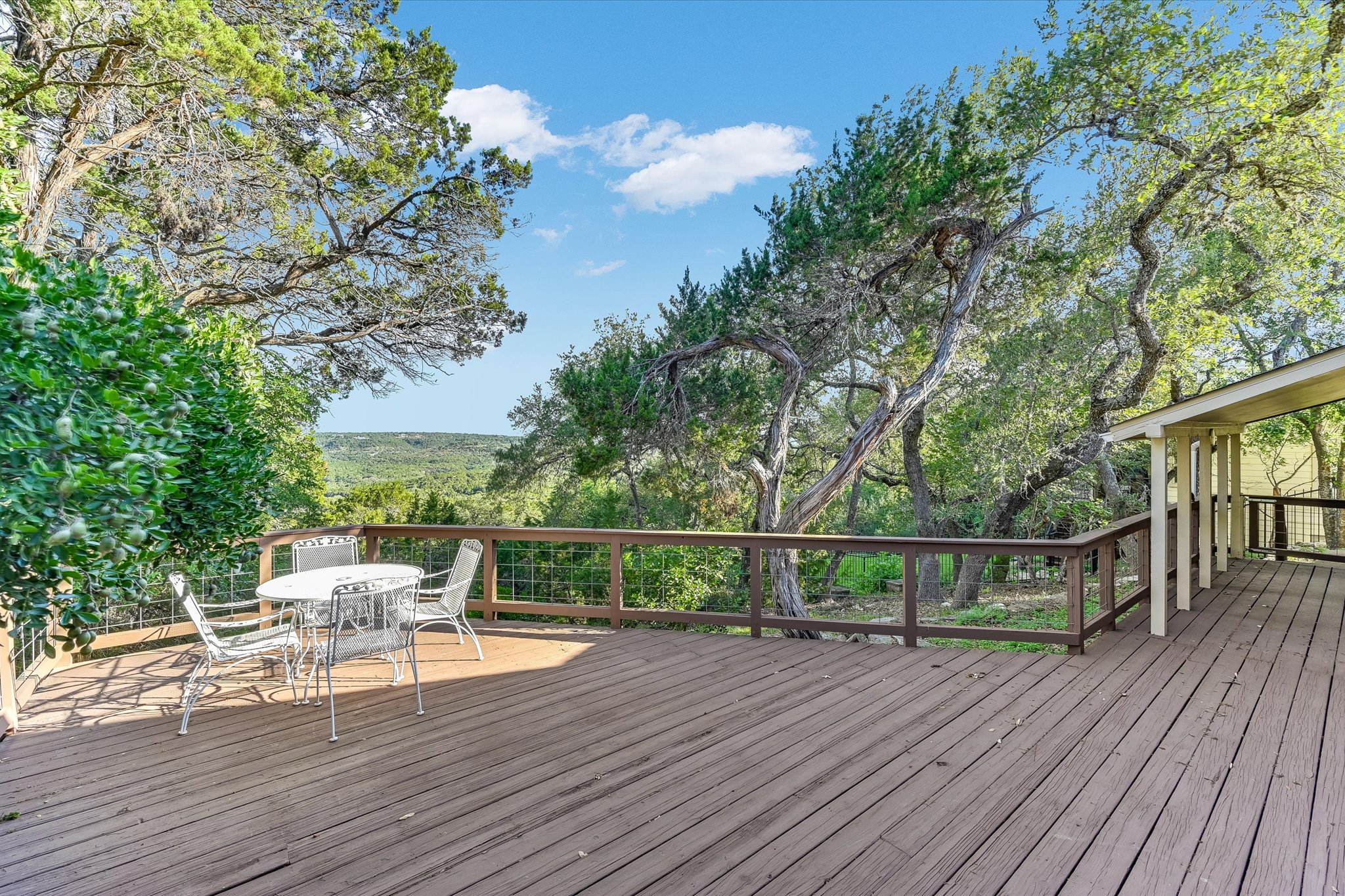 main property photo 15