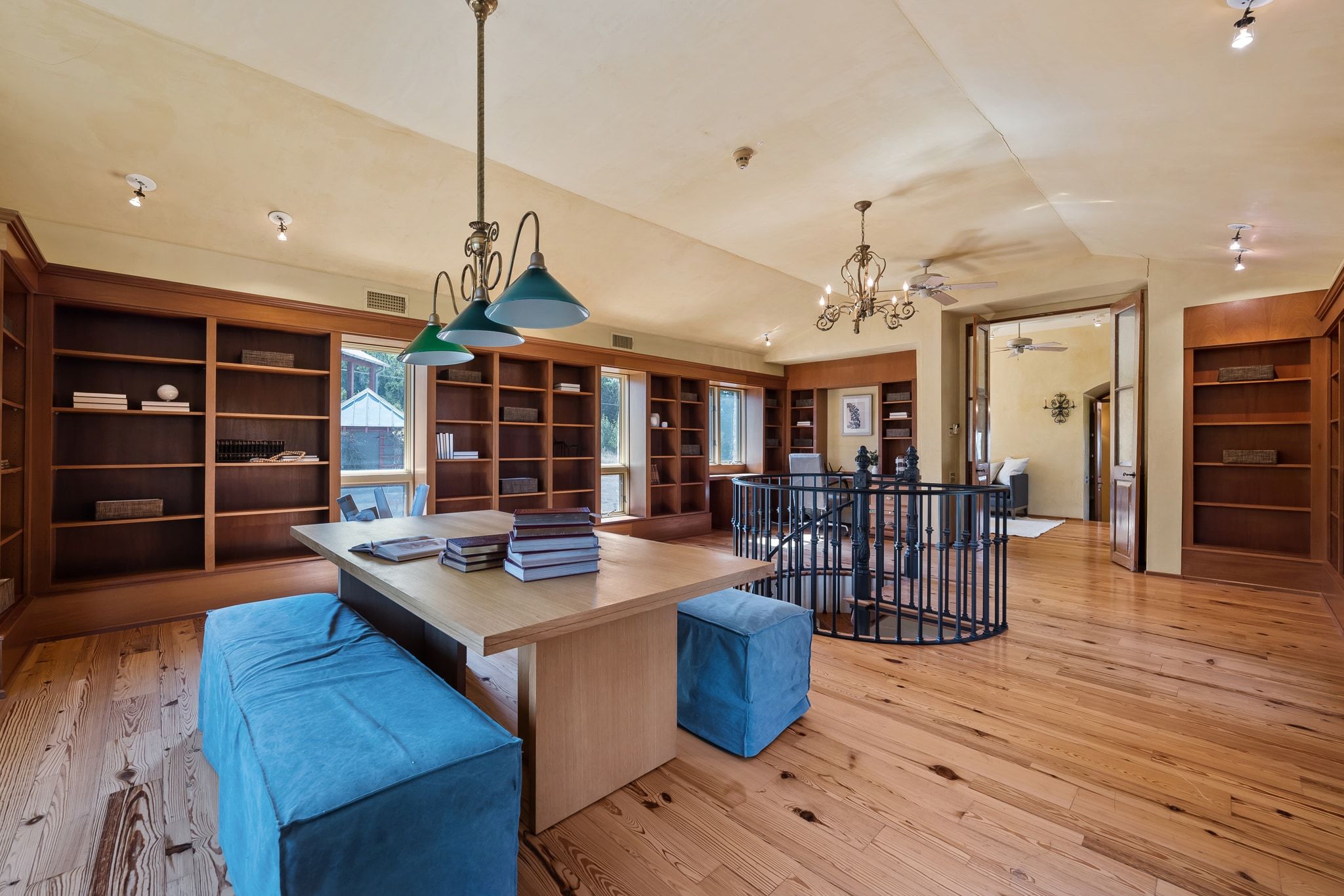 main property photo 22