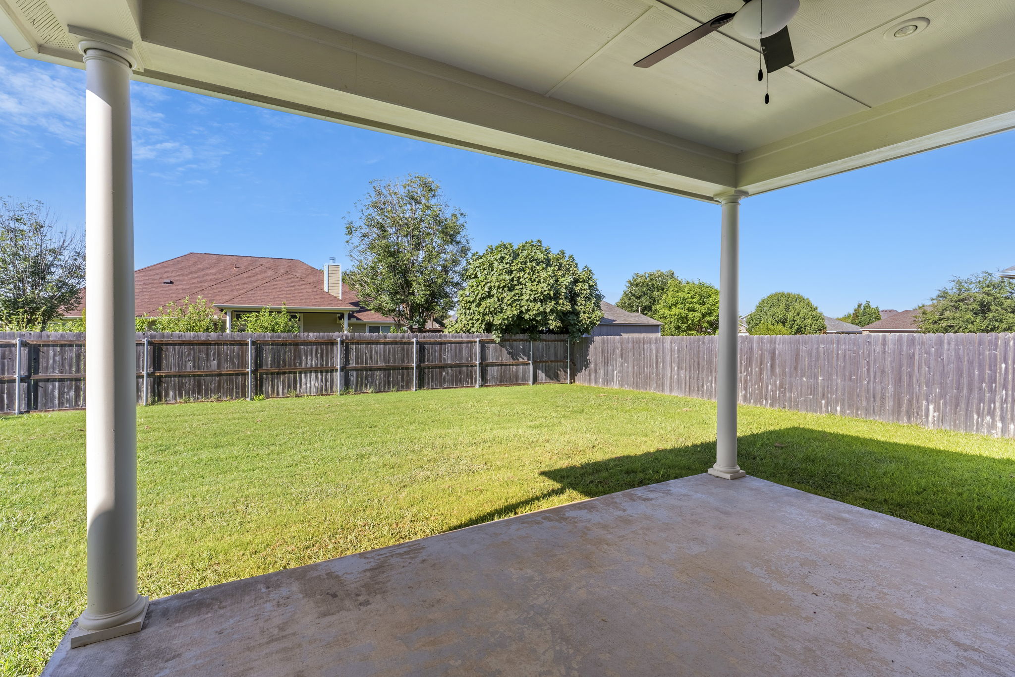 main property photo 27