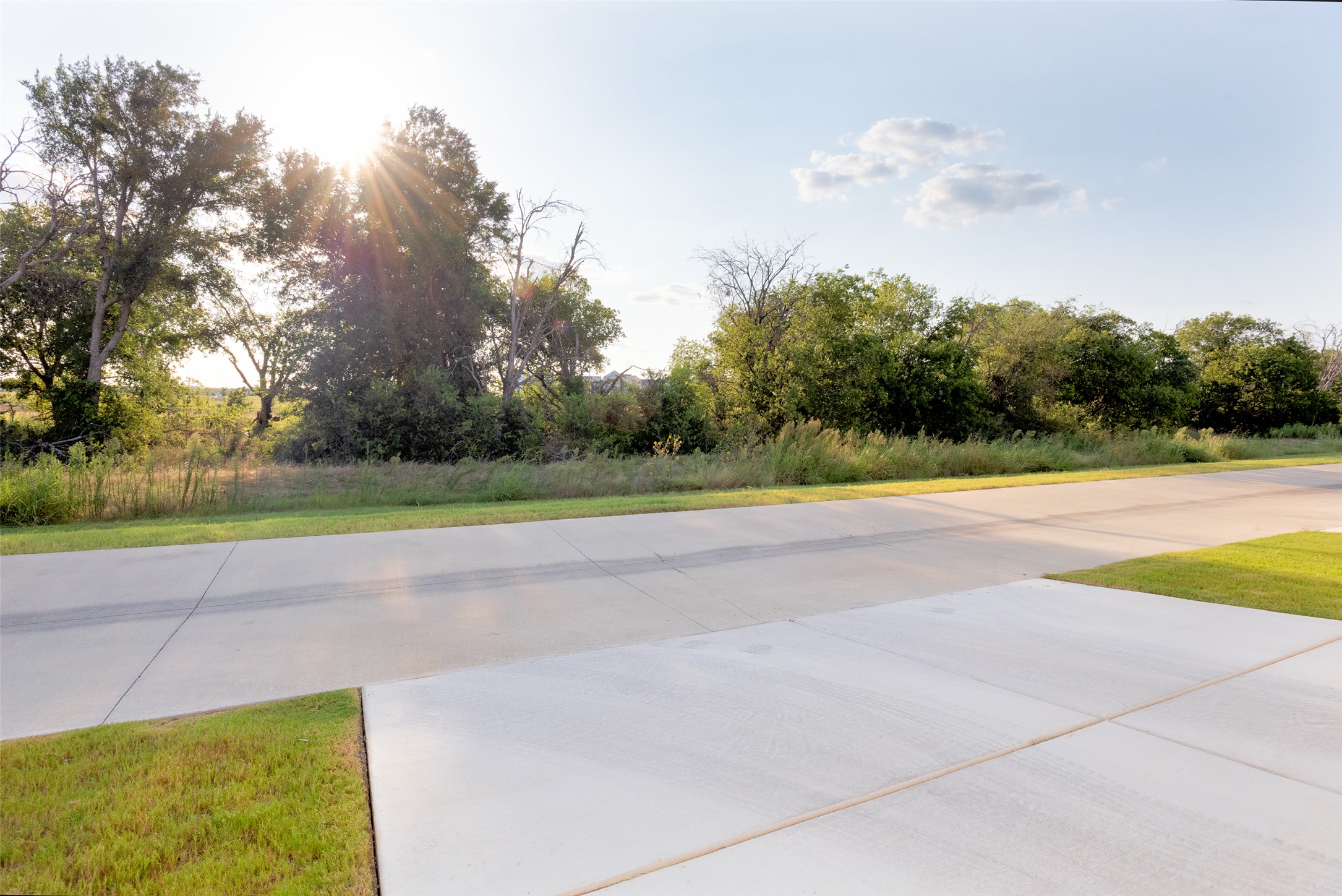 main property photo 37