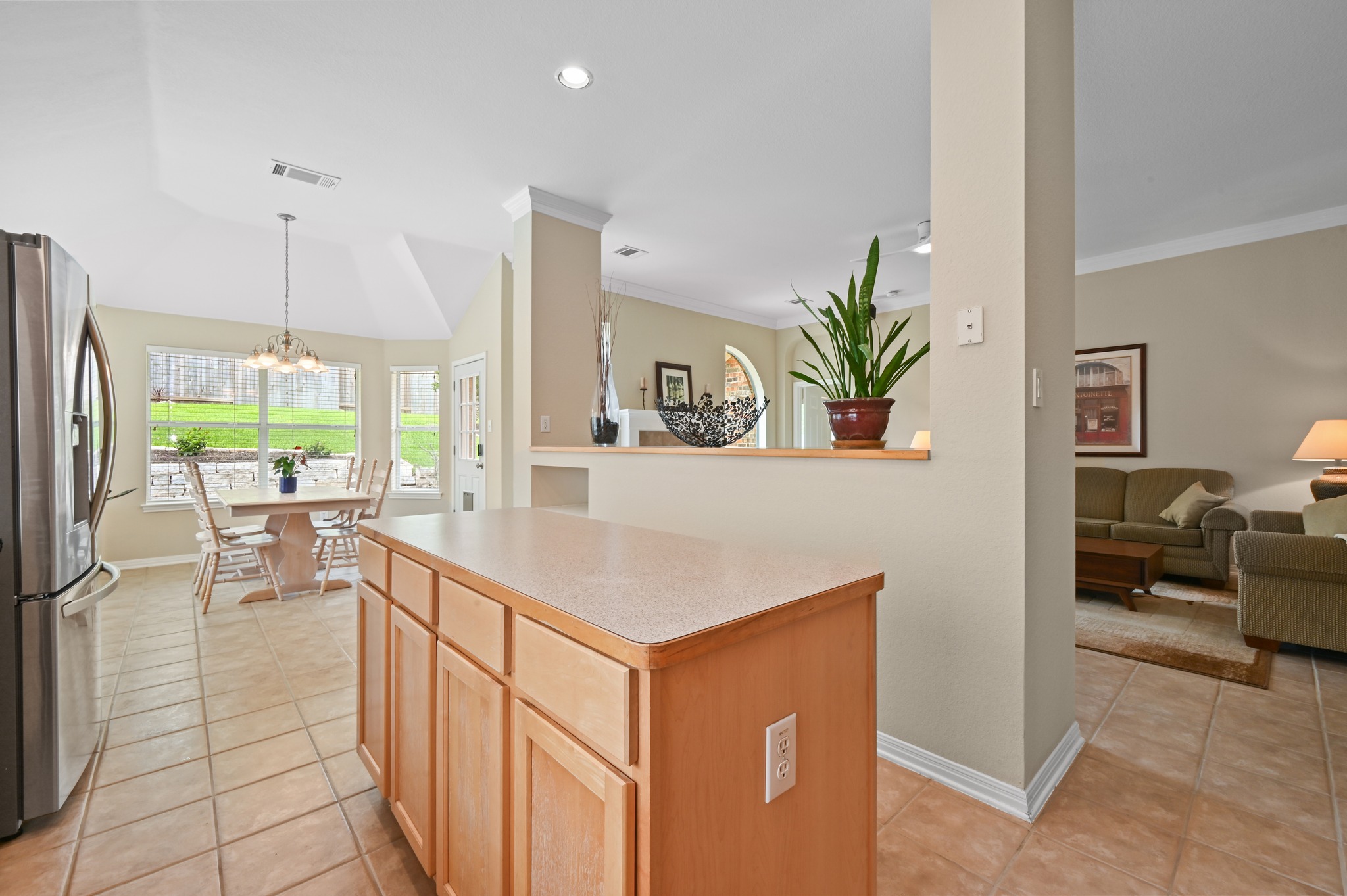 main property photo 16