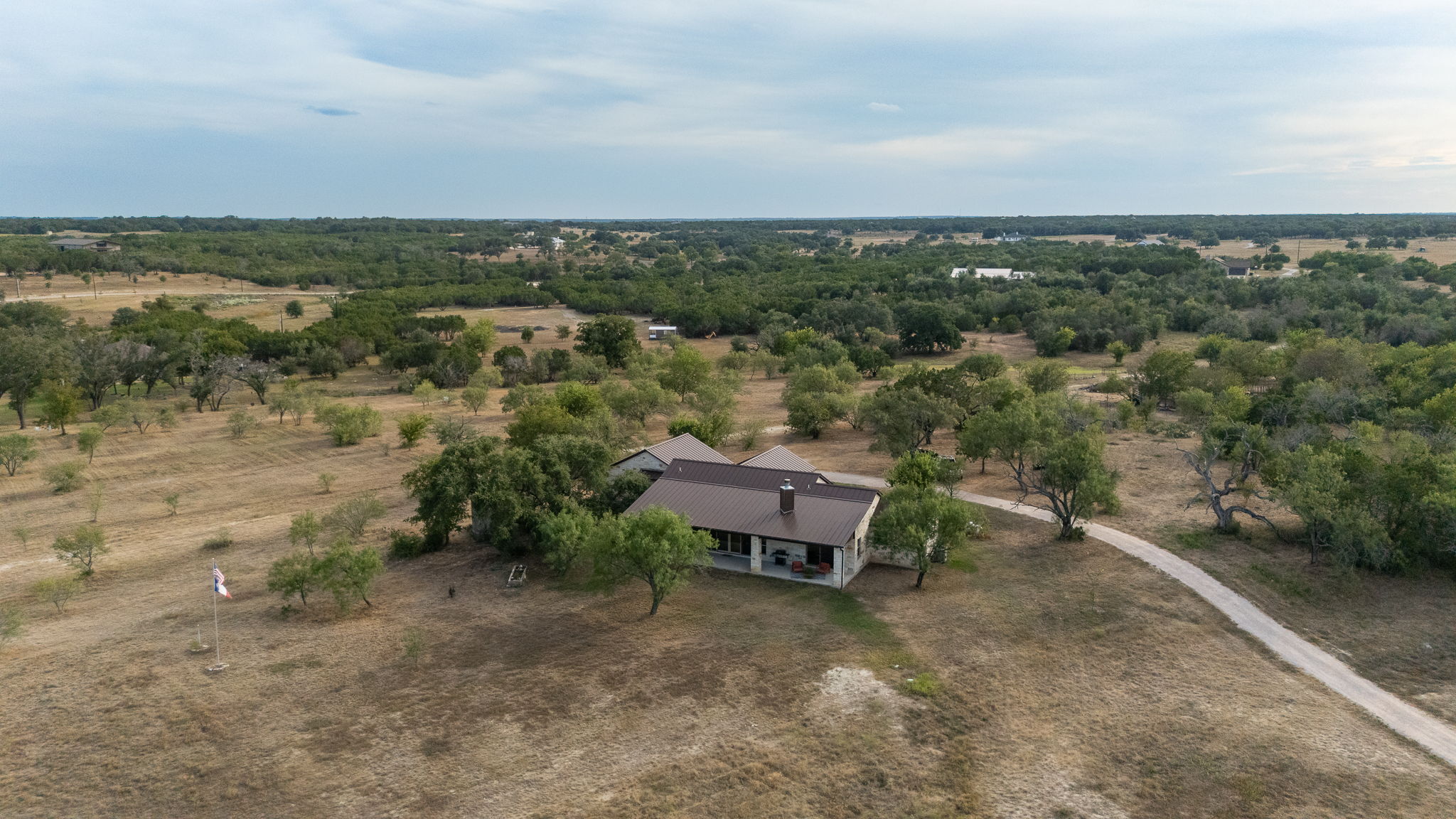 main property photo 29