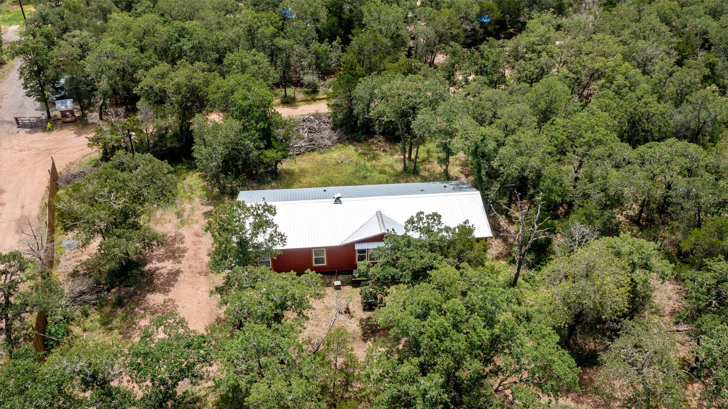 main property photo 22