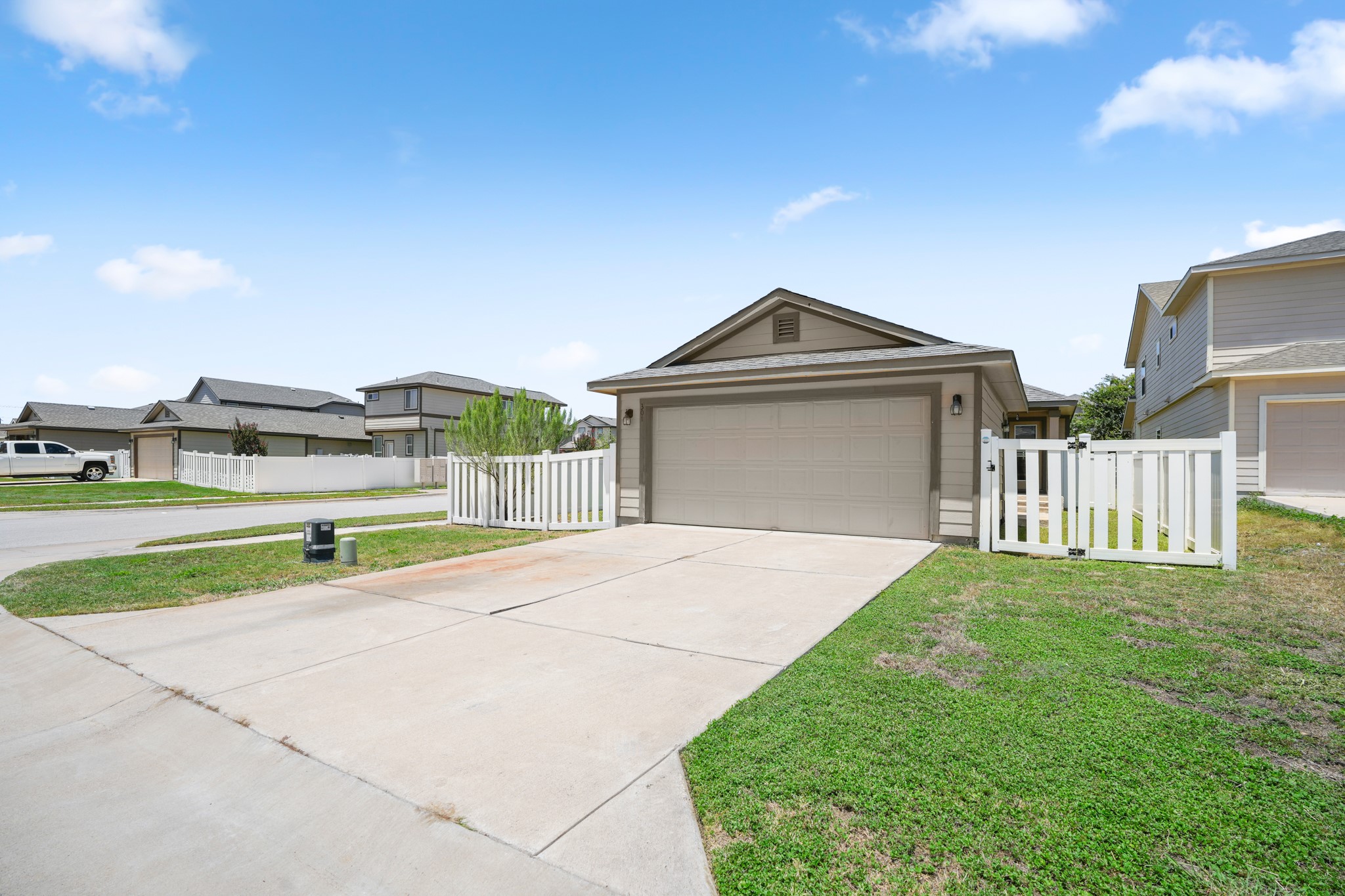 main property photo 21
