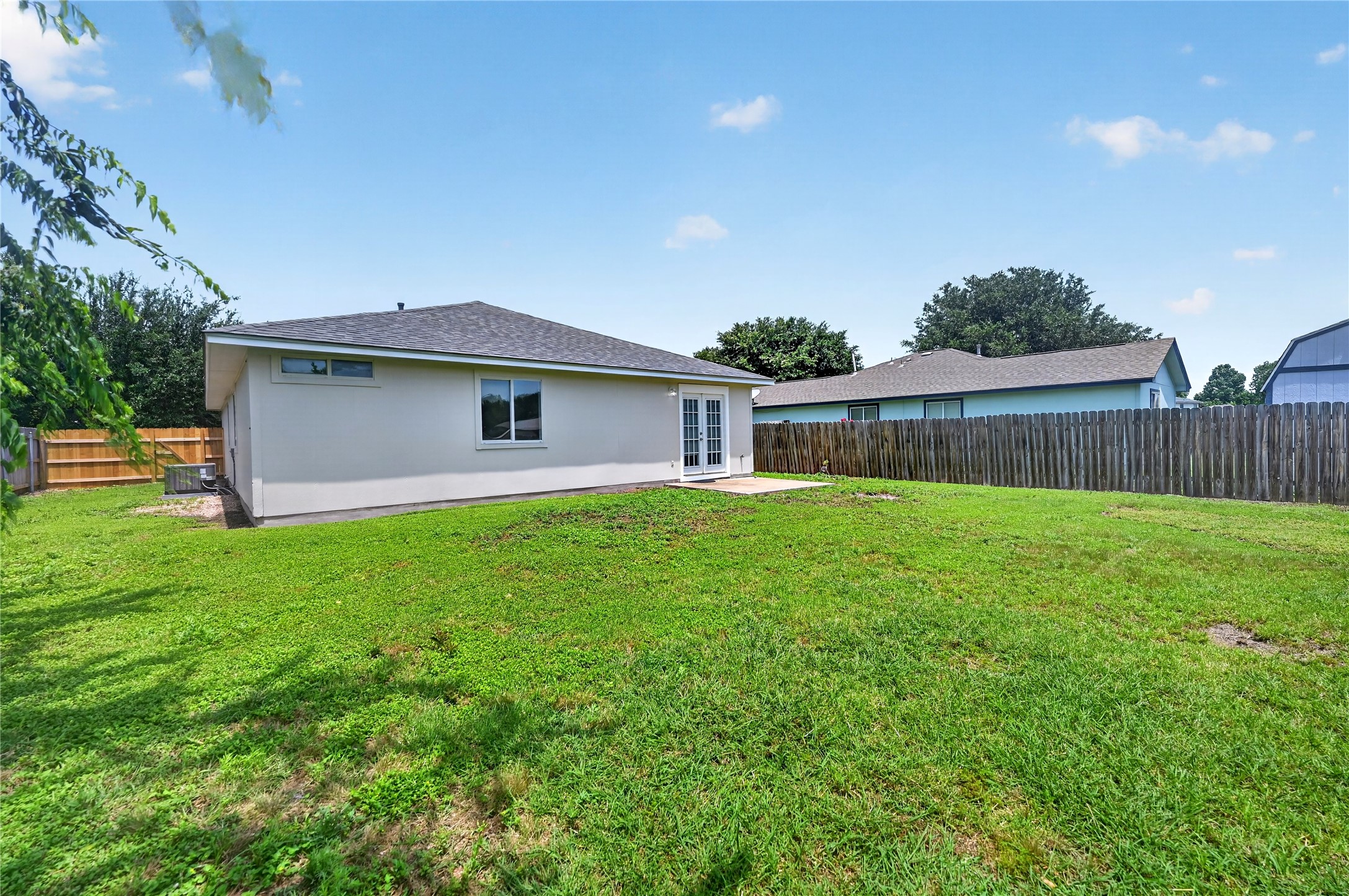 main property photo 4