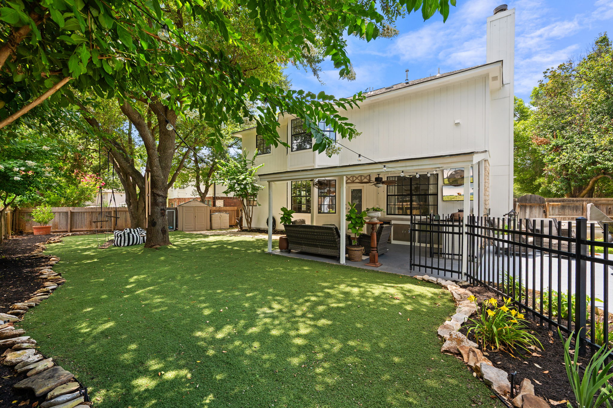 main property photo 34