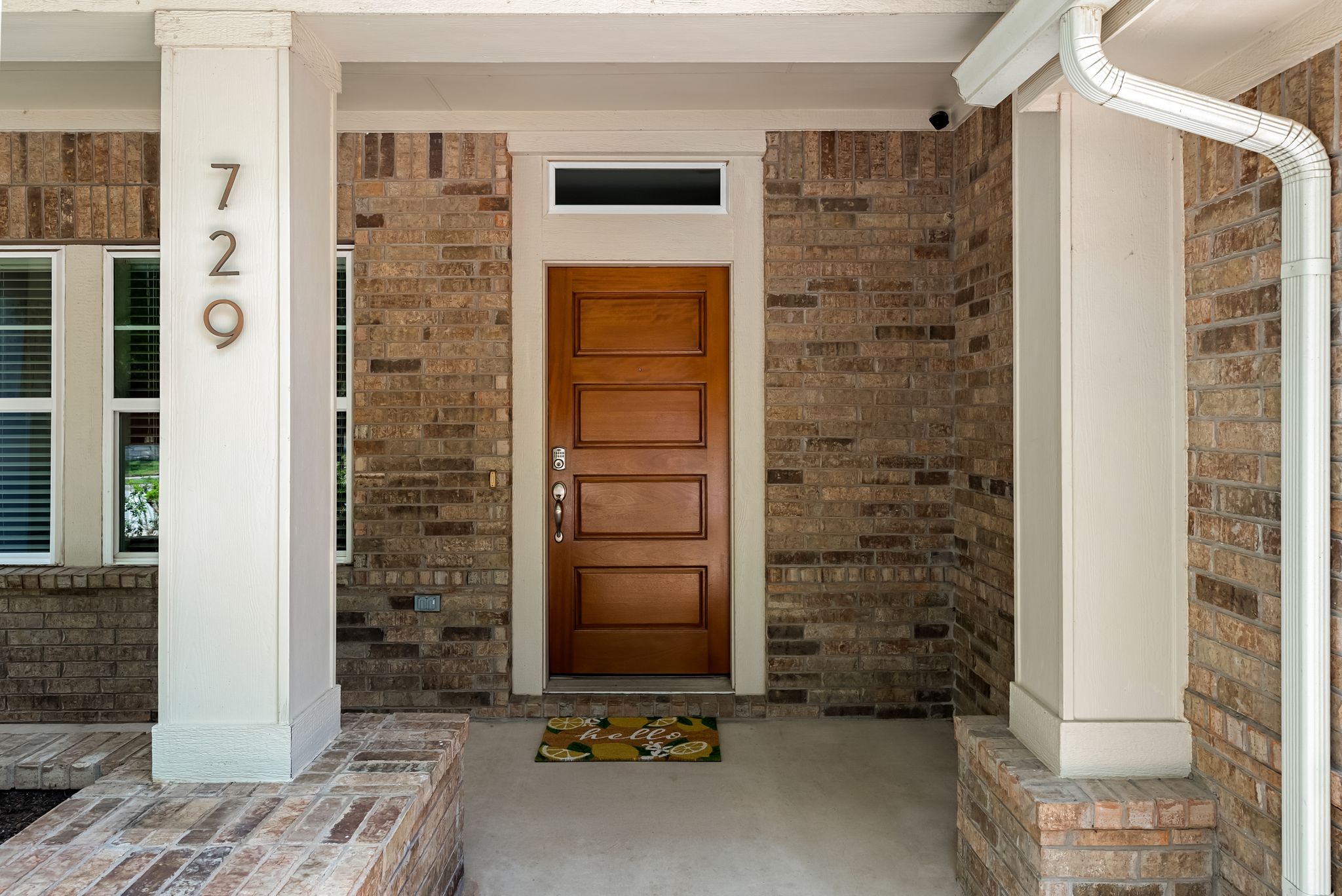 main property photo 3