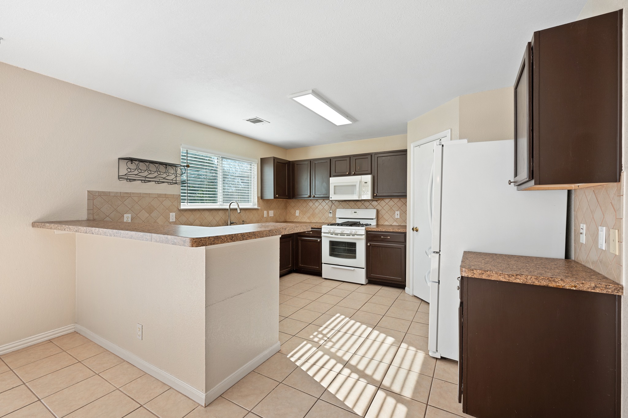 main property photo 68