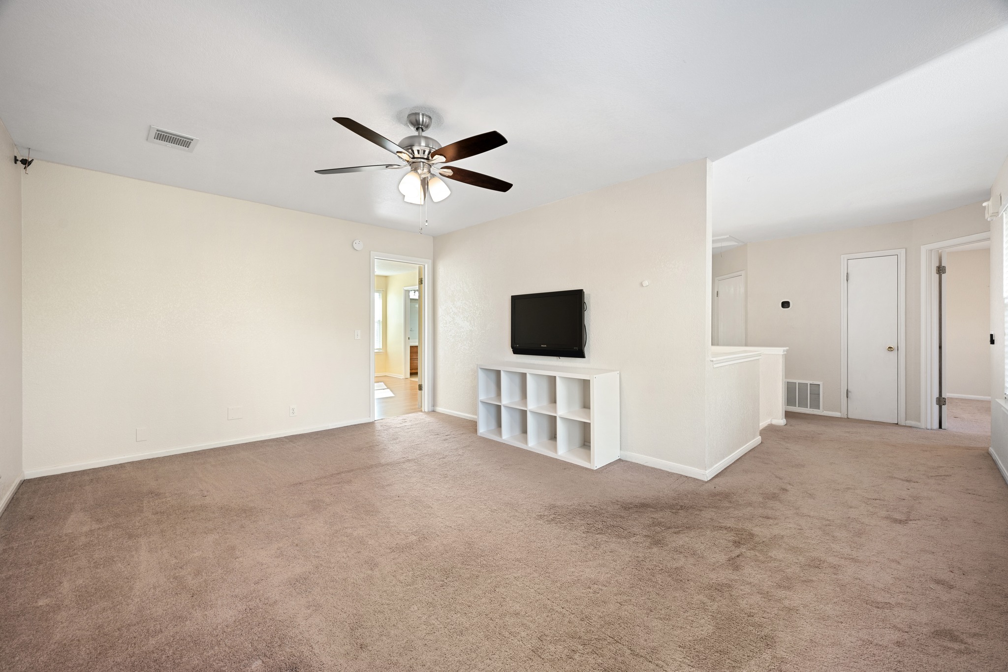 main property photo 73